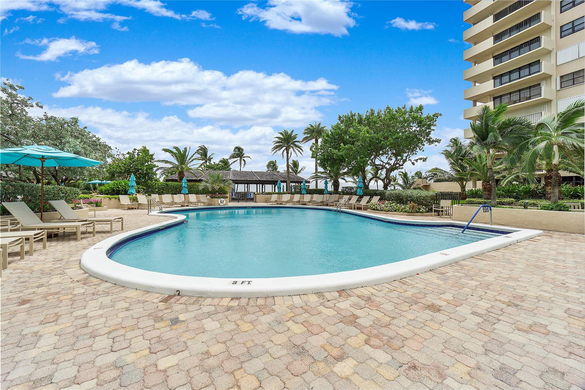 5100 N Ocean Boulevard 1504 Property Photo 5