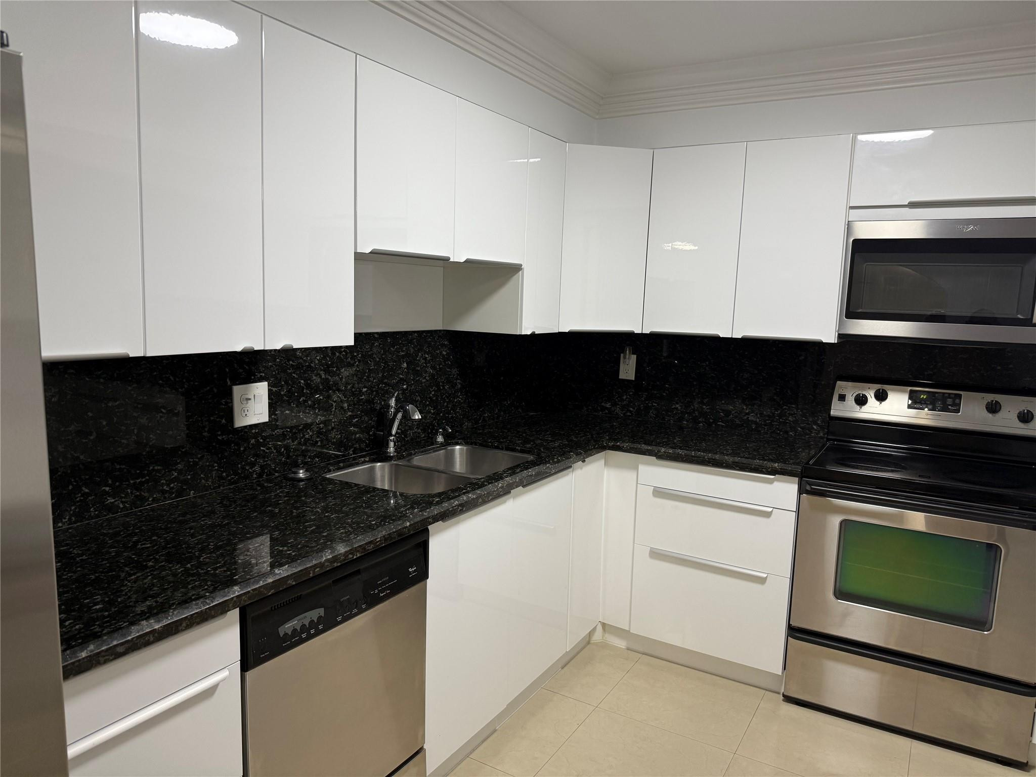 5100 N Ocean Boulevard 1504 Property Photo 7