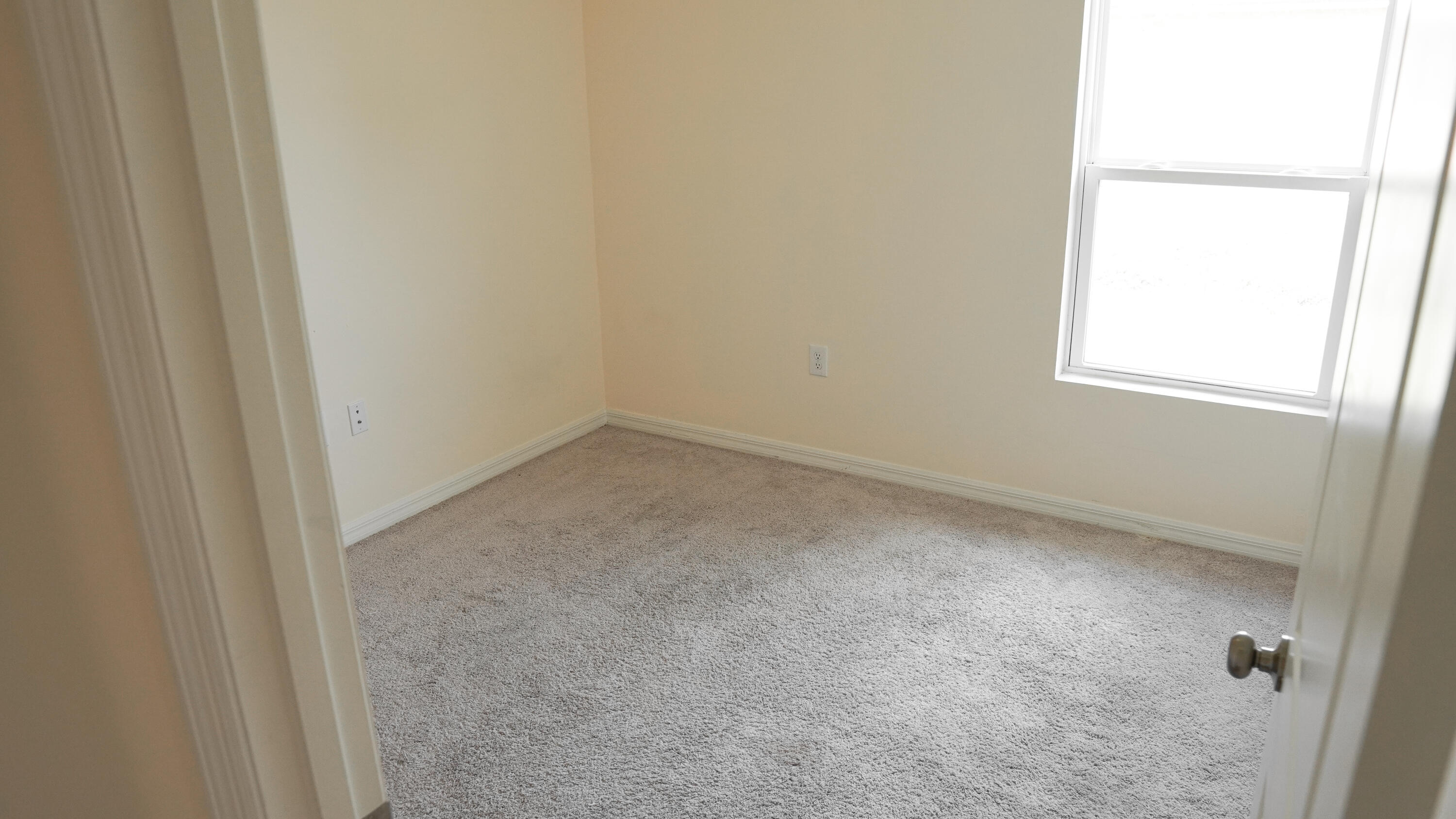 26 Ne 12th Terrace Property Photo 12