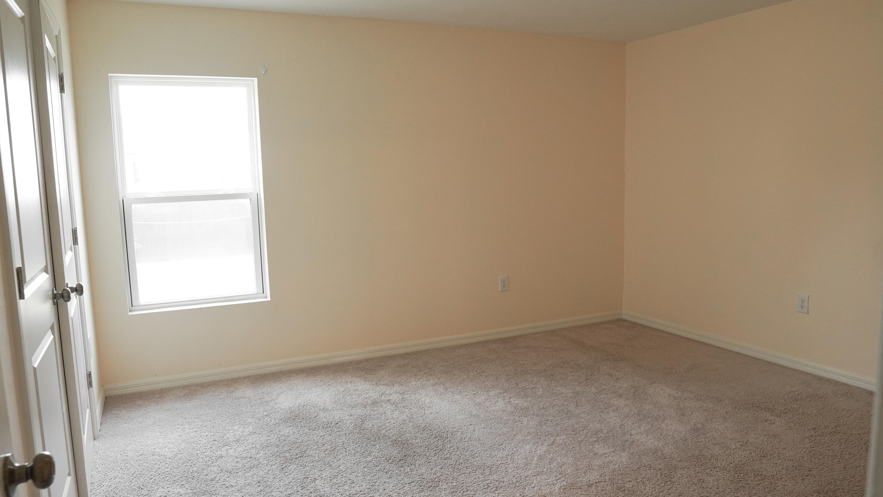 26 Ne 12th Terrace Property Photo 14