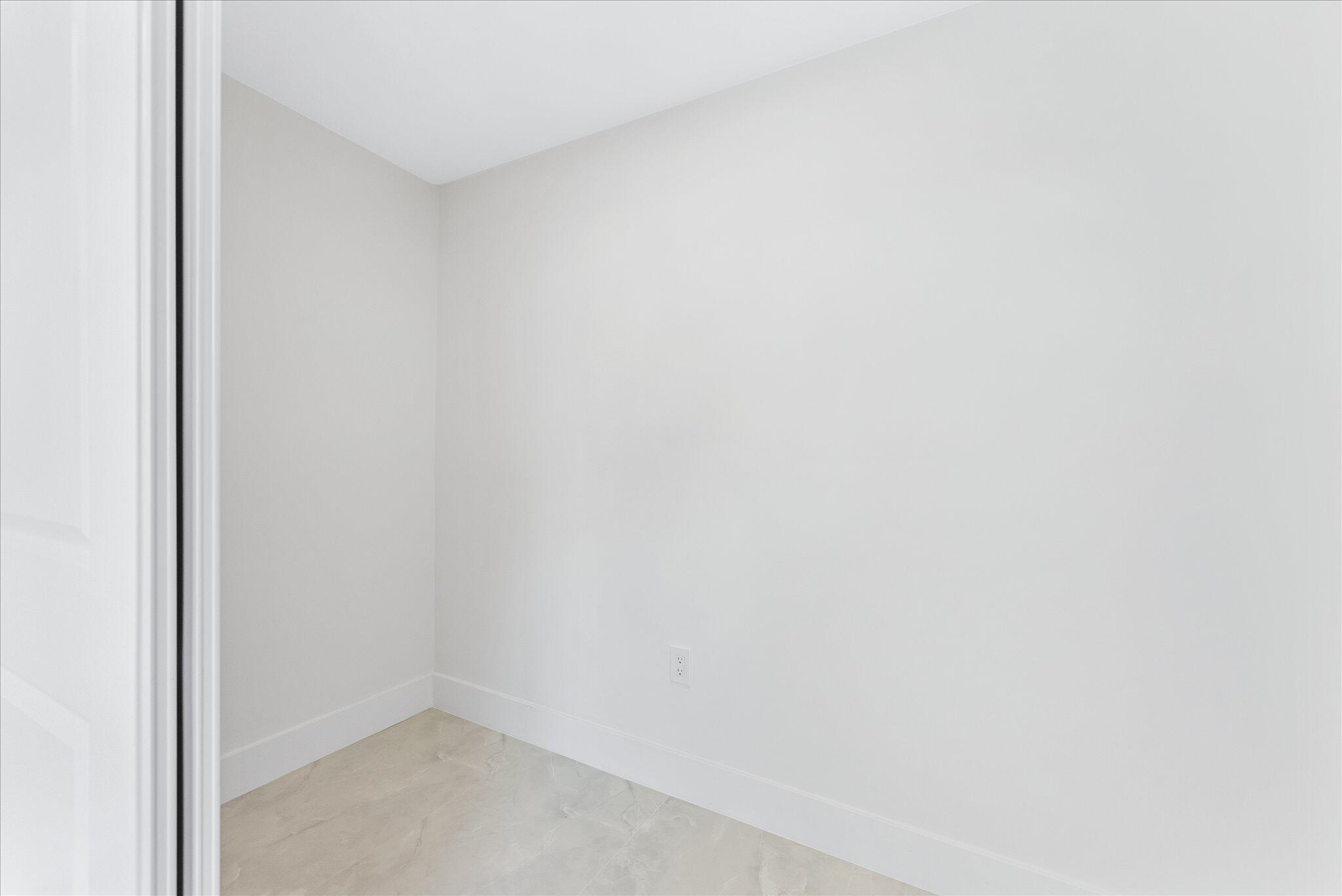 824 S F Street Property Photo 13