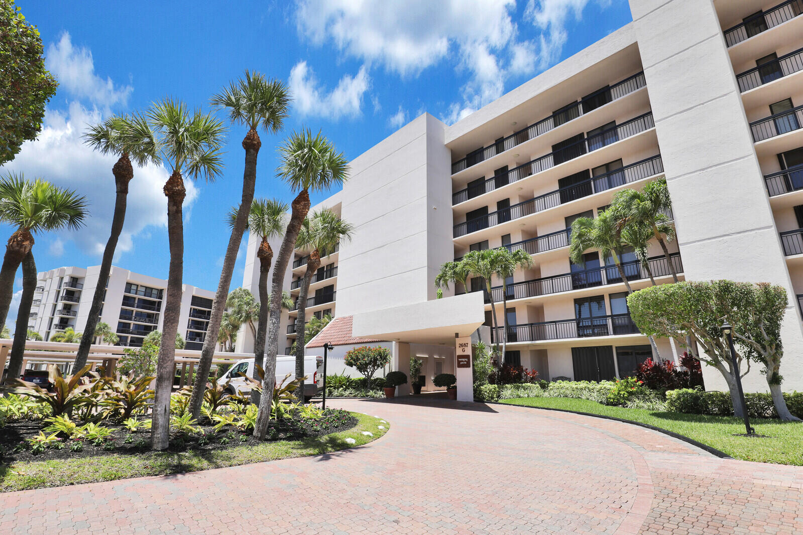 2687 N Ocean Boulevard G-305 Property Photo 4