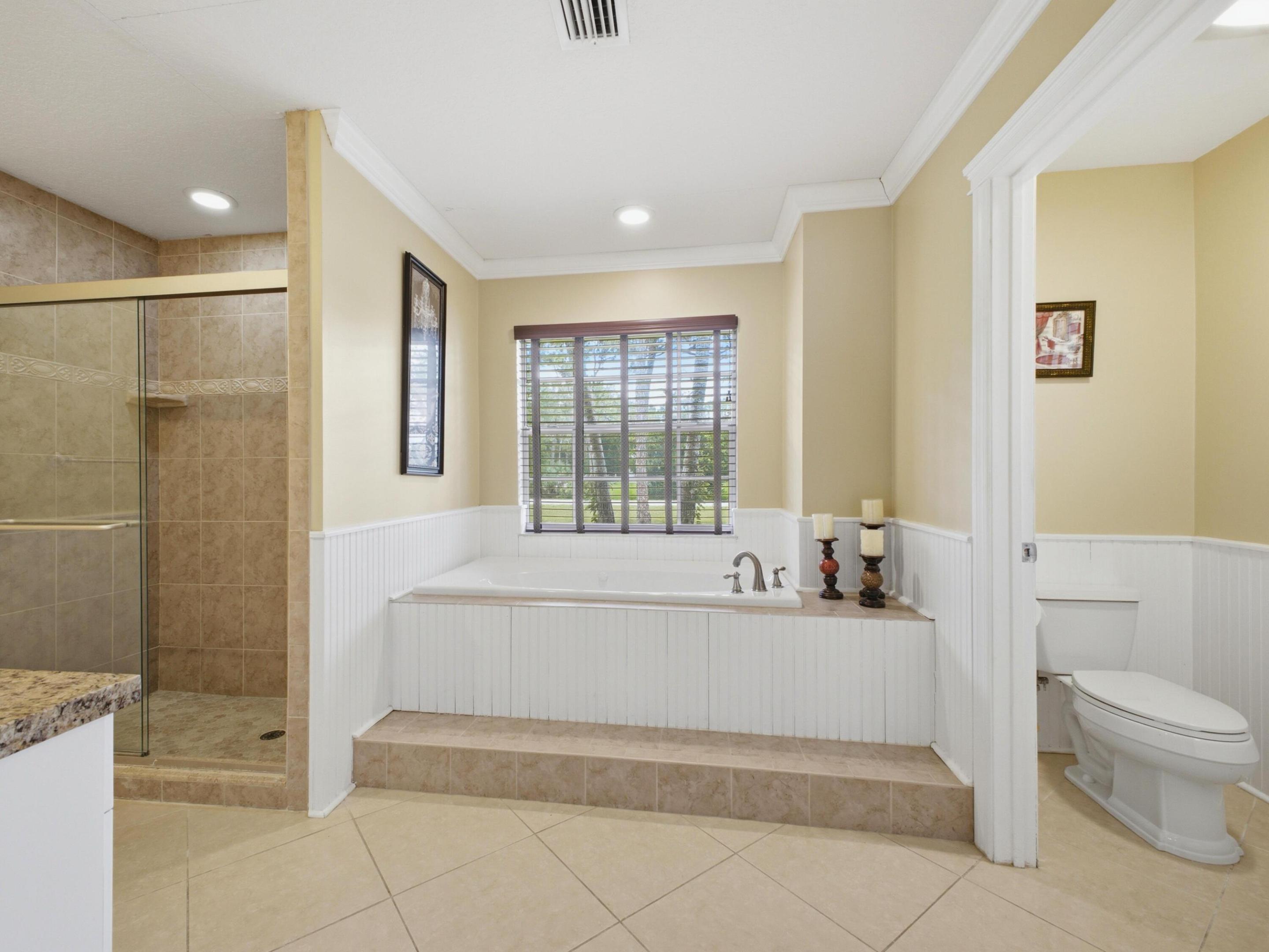 12364 82nd Street N Property Photo 25