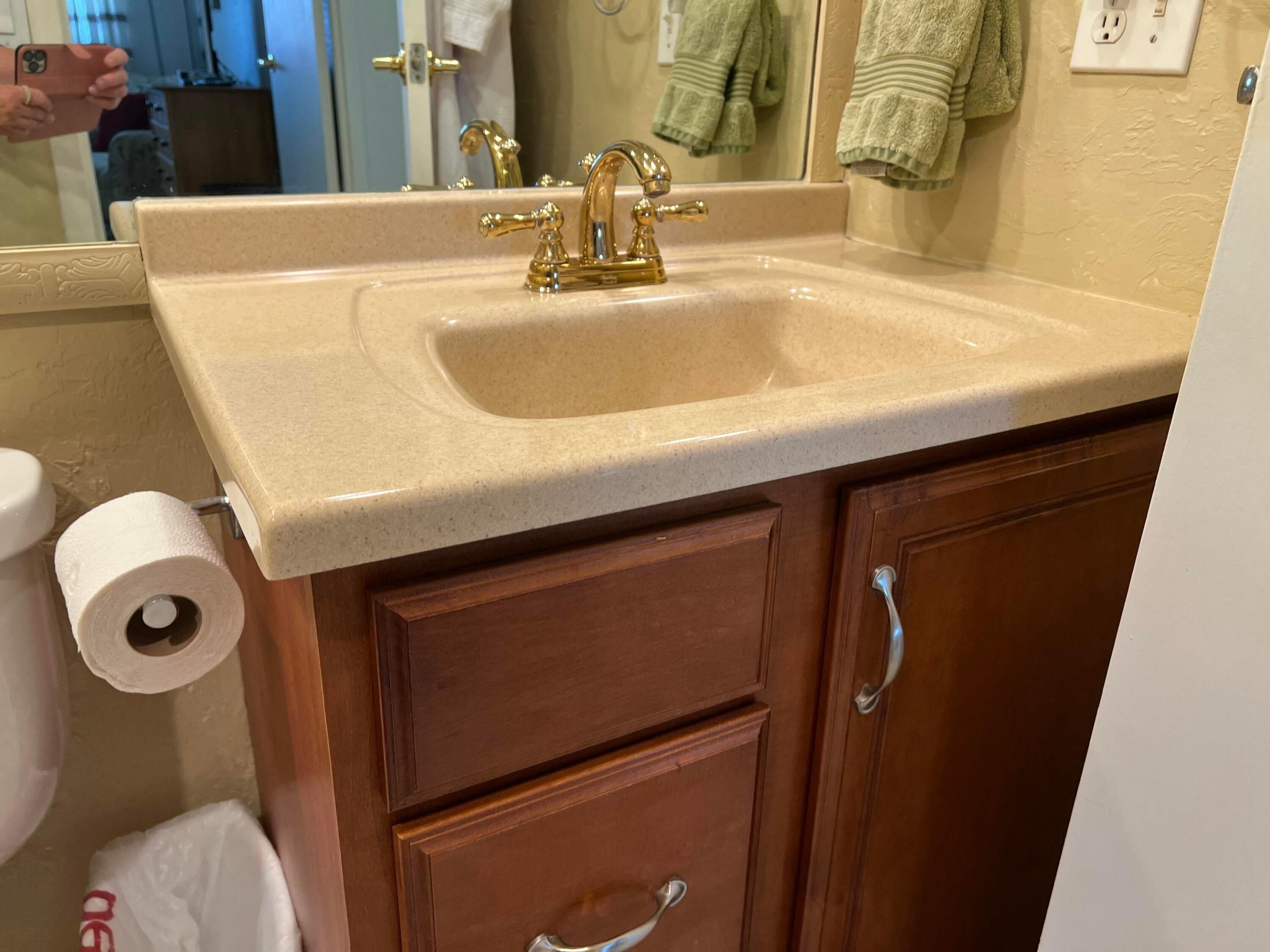 84 Saxony B Property Photo 15