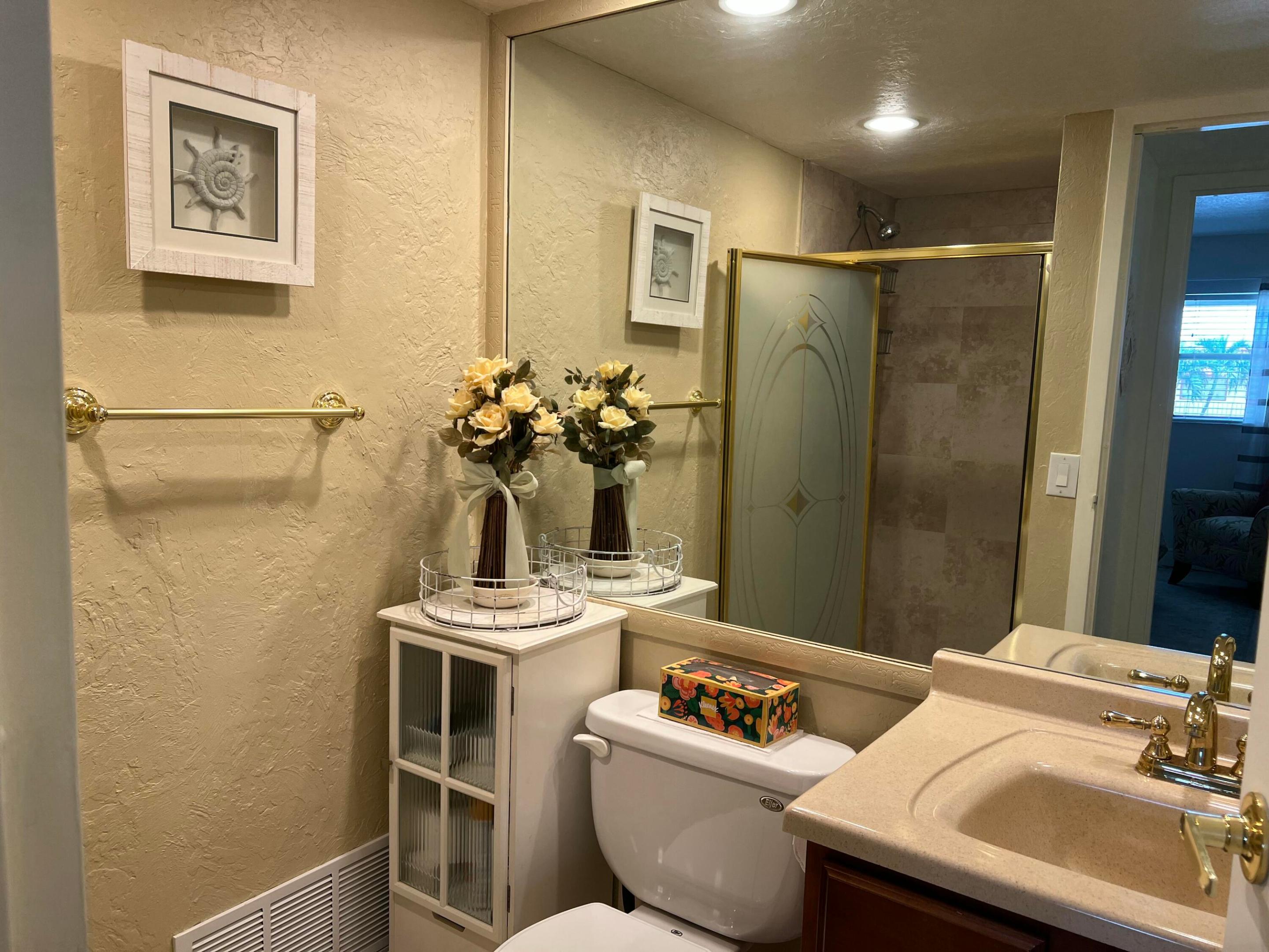 84 Saxony B Property Photo 17