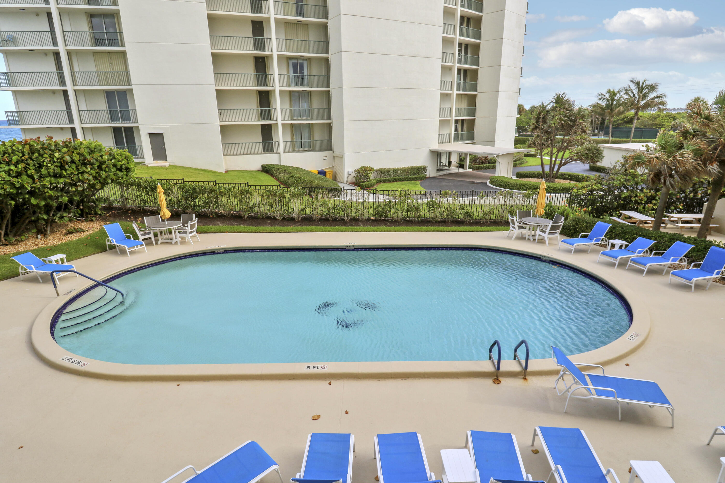 5420 N Ocean Drive 204 Property Photo 22