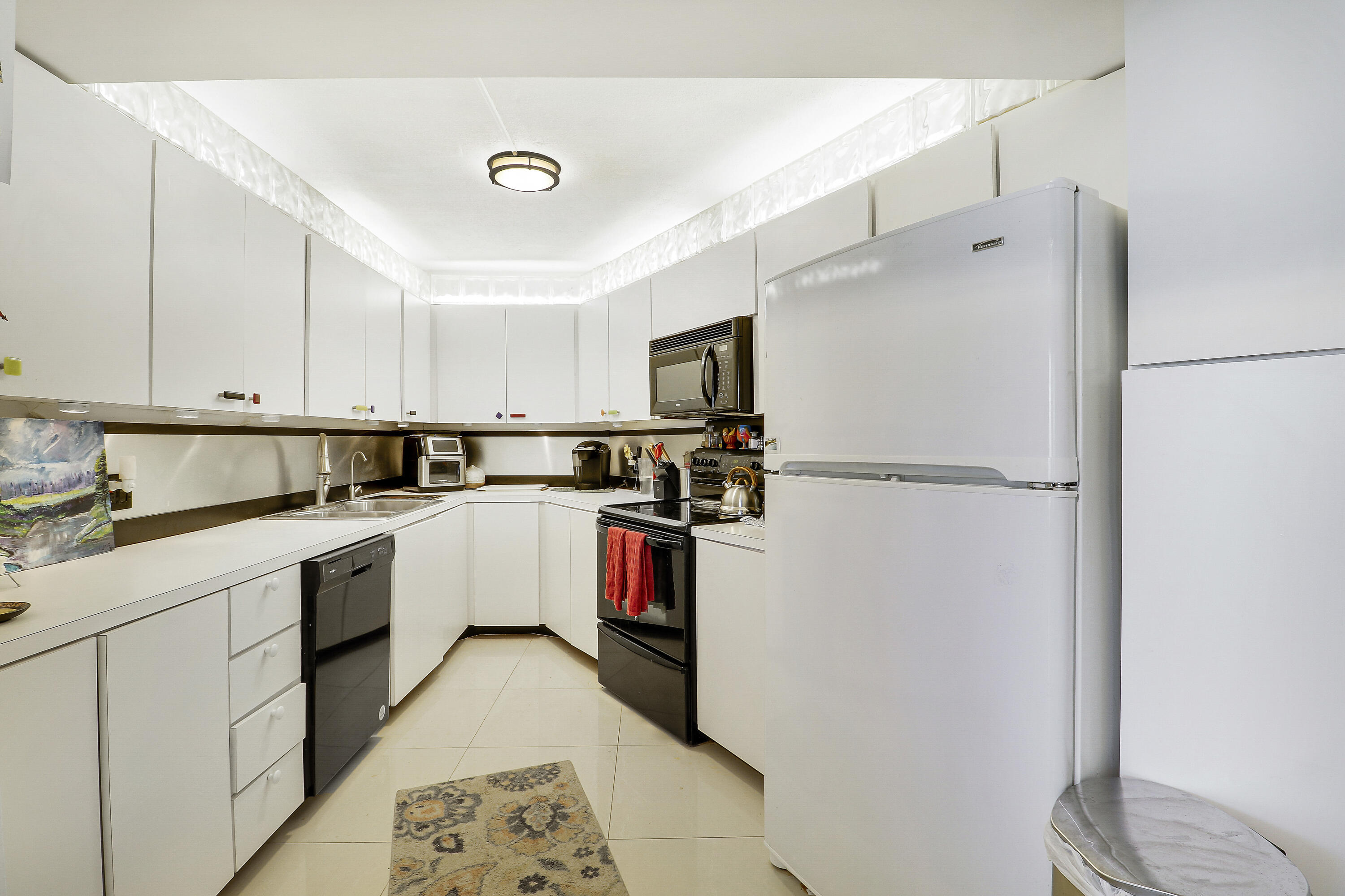 5420 N Ocean Drive 204 Property Photo 46
