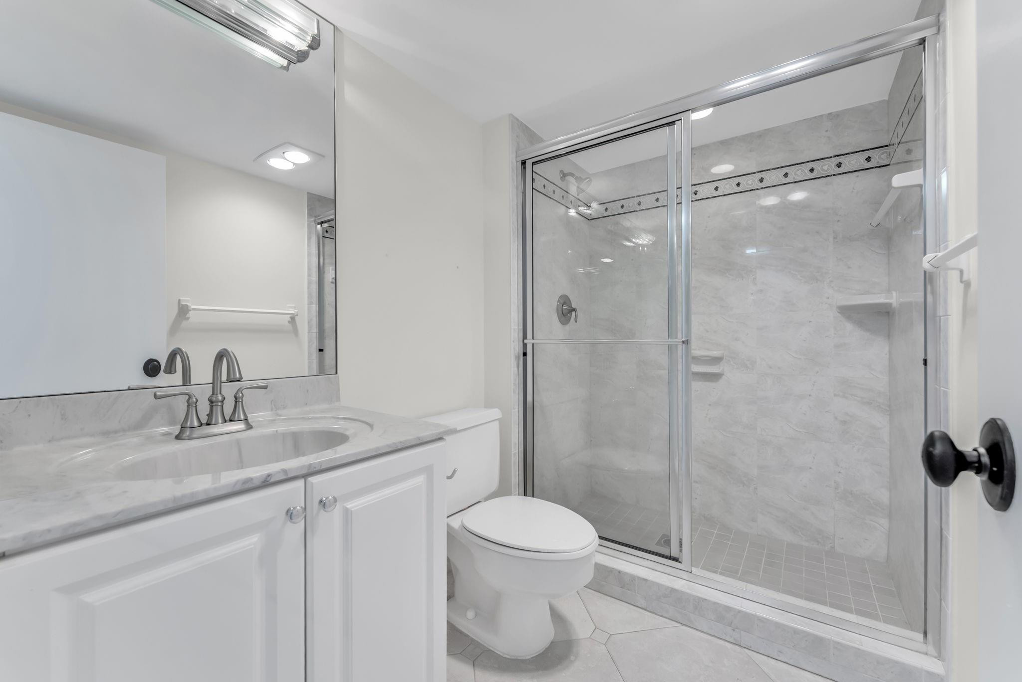 5000 N Ocean Boulevard 908 Property Photo 11