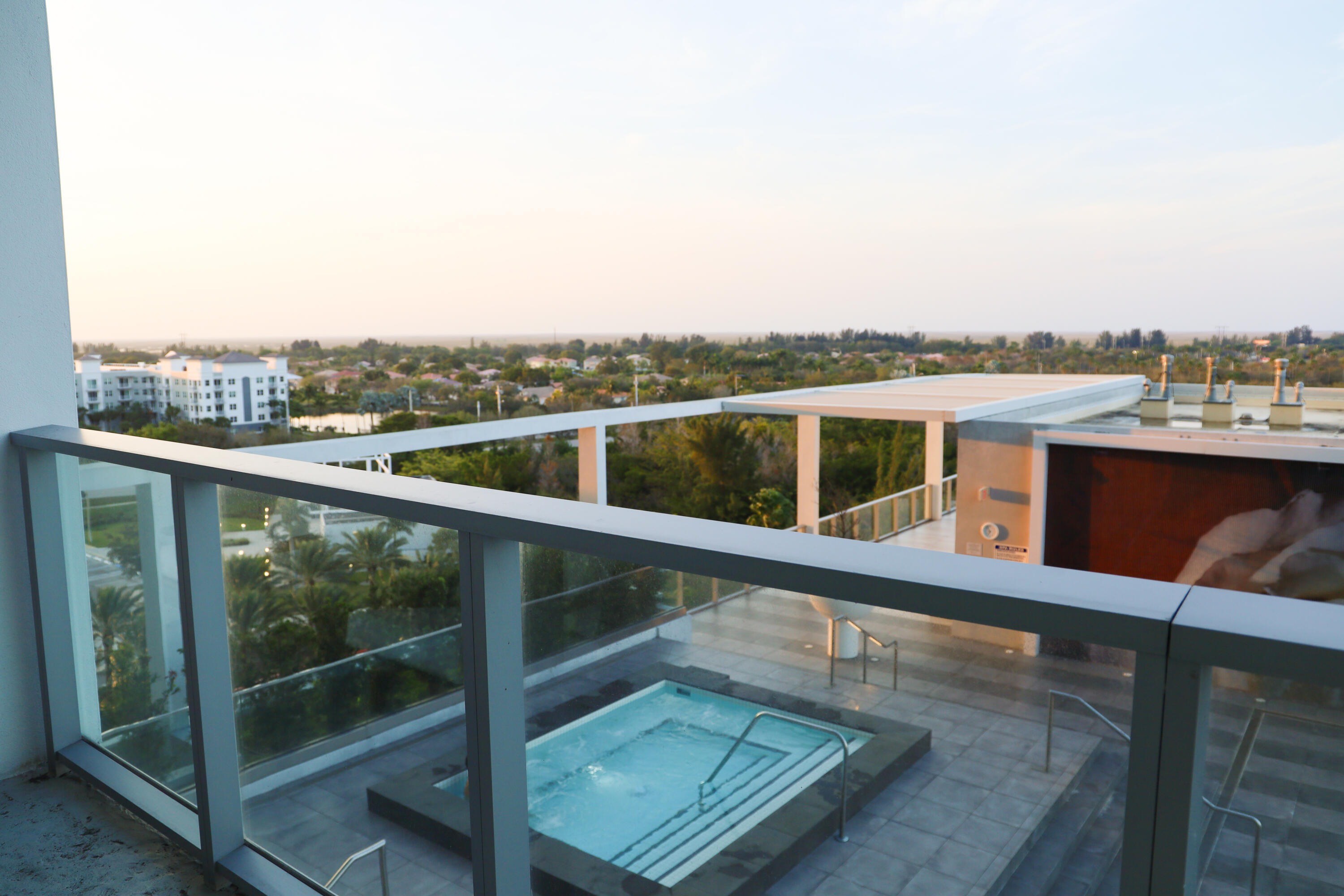 2000 Metropica Way 811 Property Photo 13