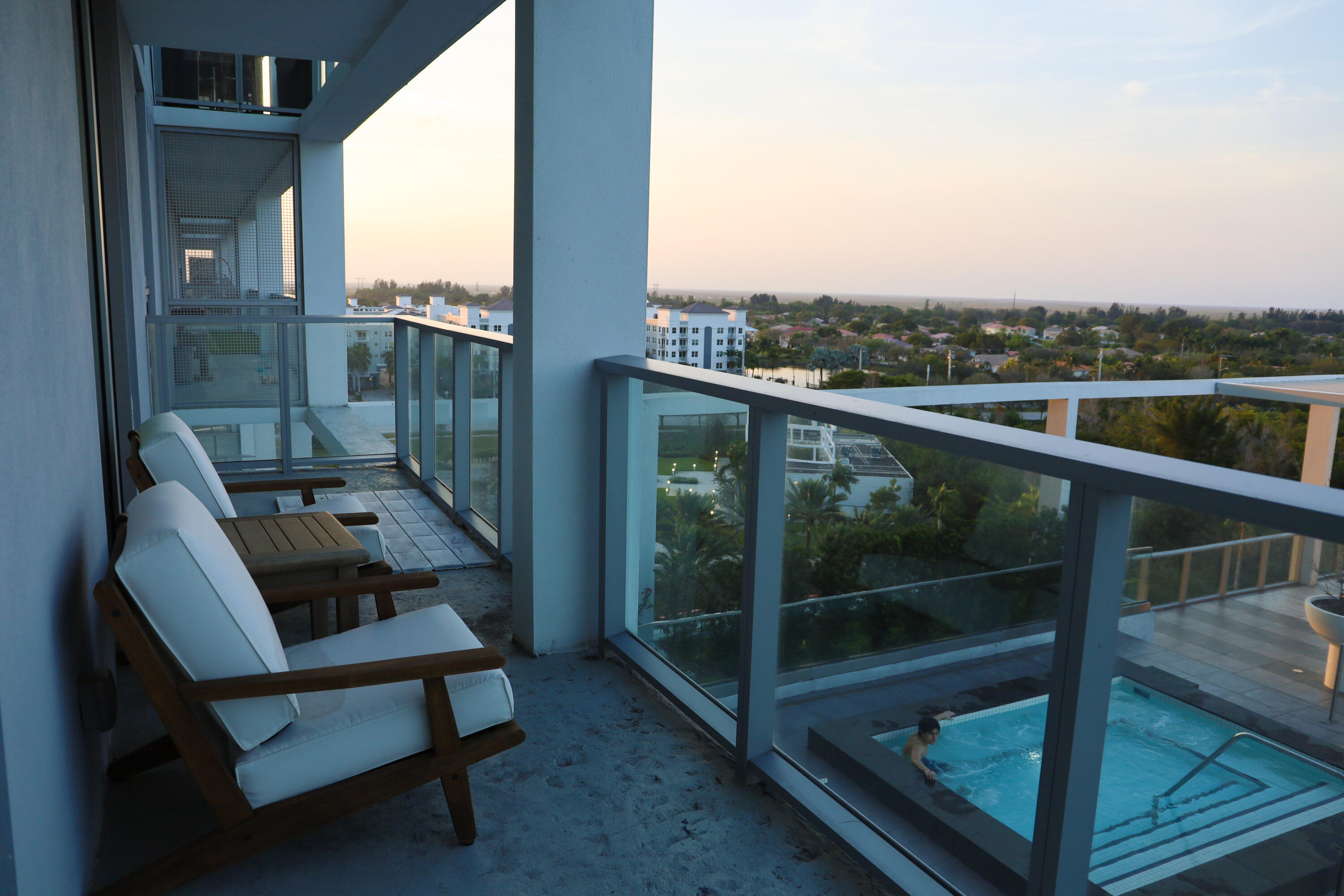 2000 Metropica Way 811 Property Photo 14