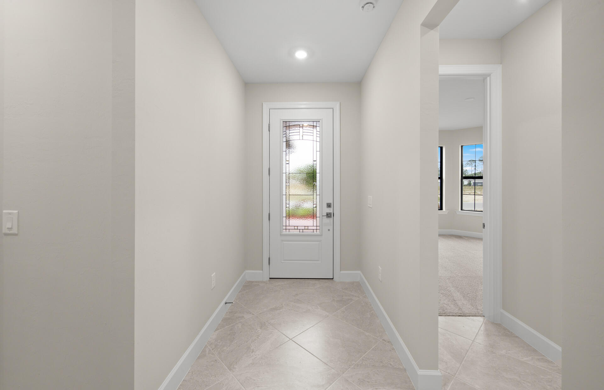 3922 E Hampton Circle Property Photo 5