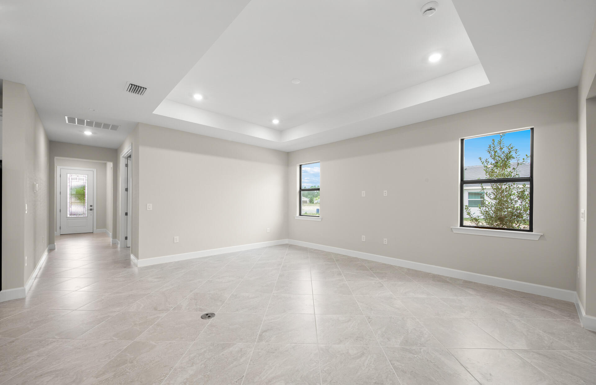 3922 E Hampton Circle Property Photo 18