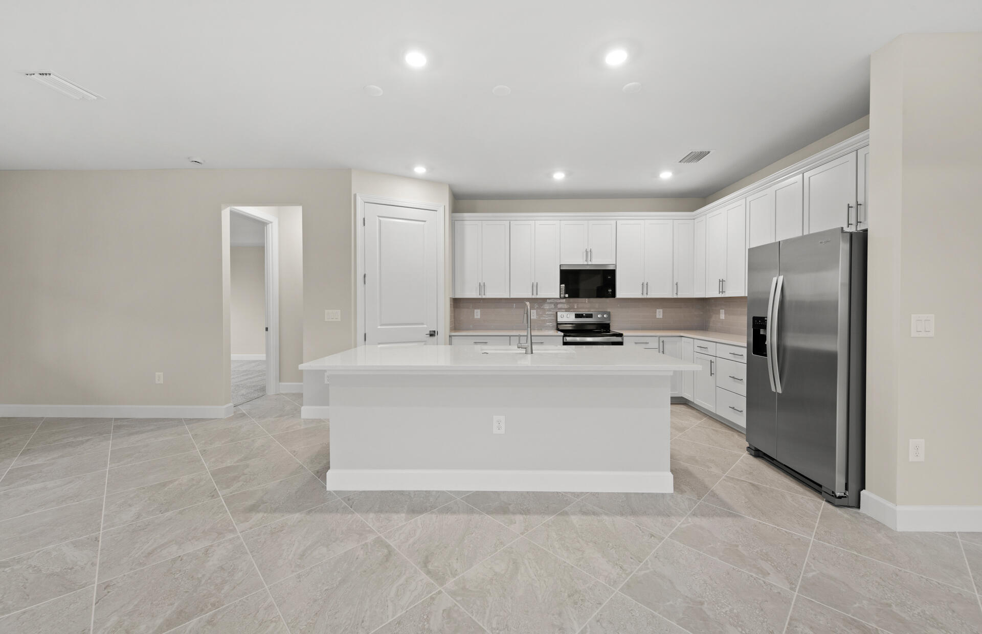 3922 E Hampton Circle Property Photo 20