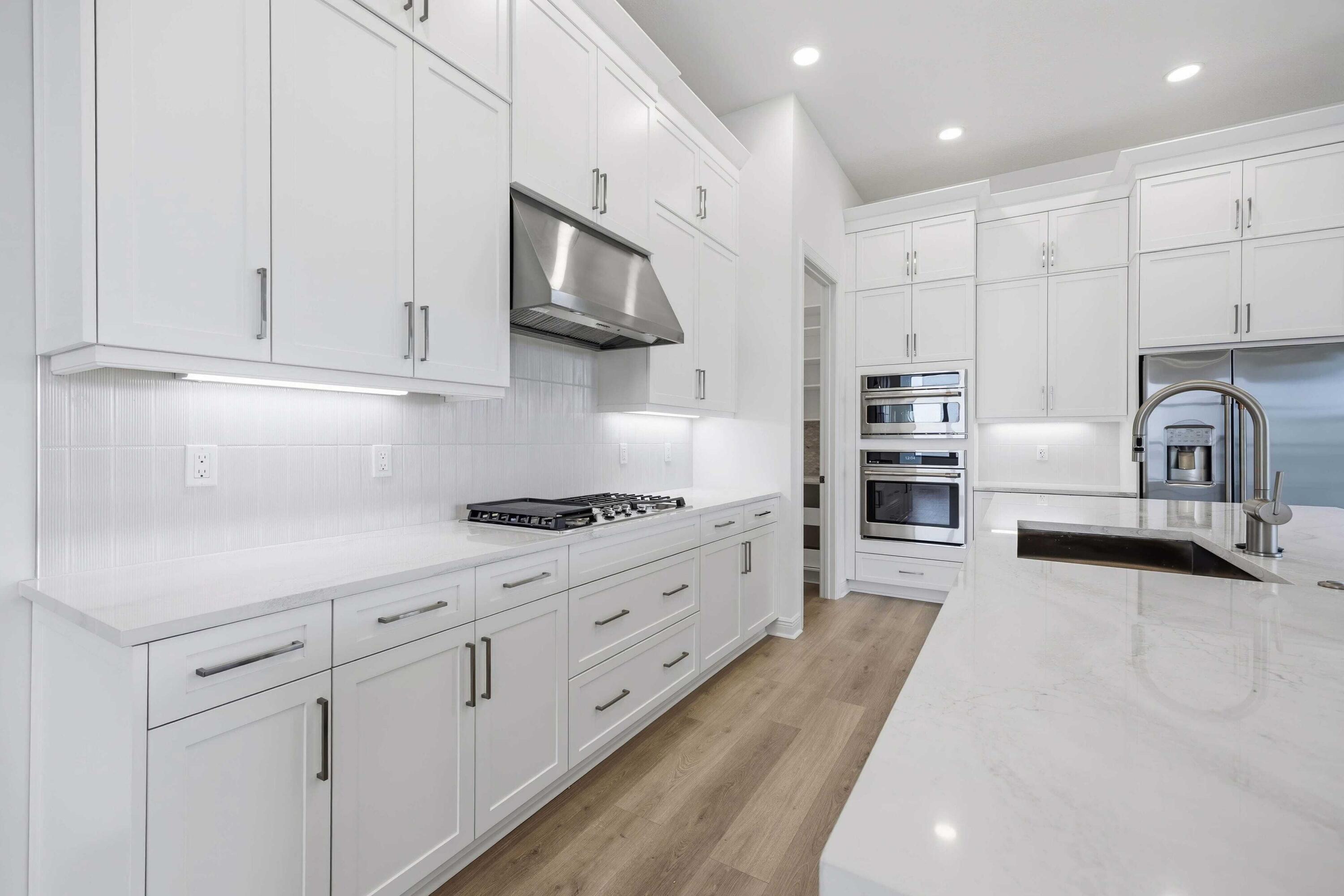 5627 Saint Armands Way Property Photo 7