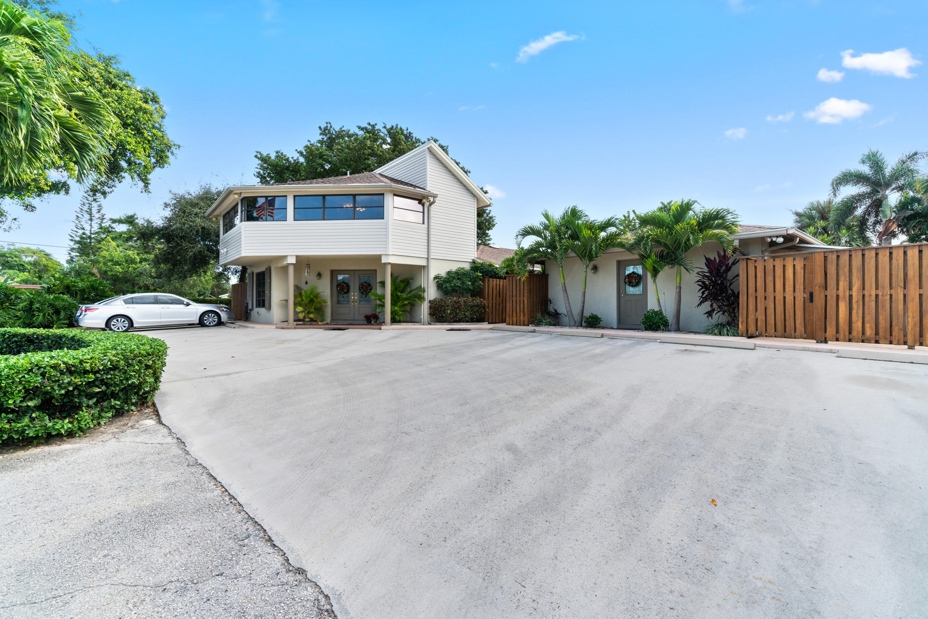 2016 Joy-rene Lane Property Photo 5