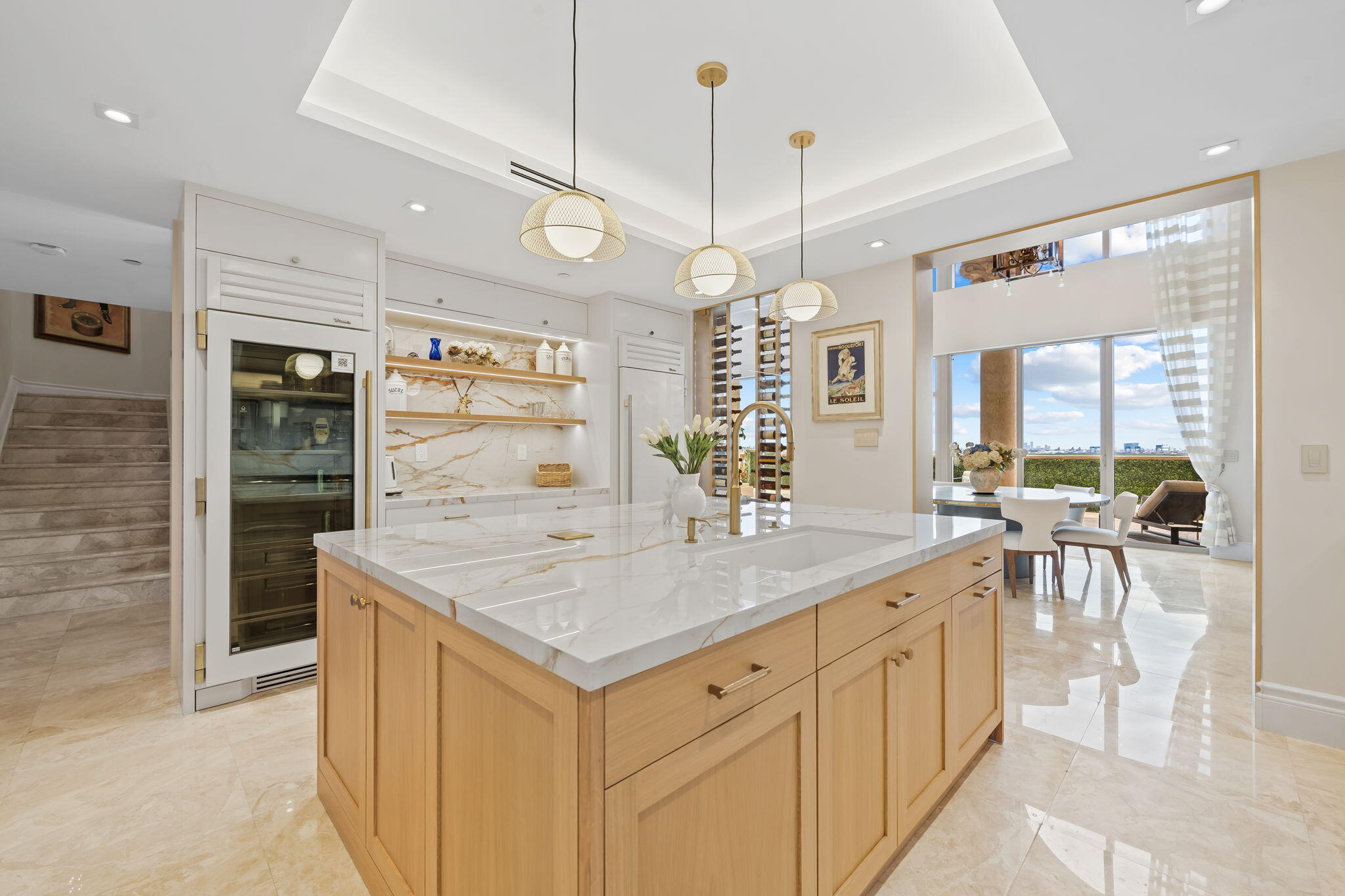 3501 N Ocean Drive Ph 7 Property Photo 10