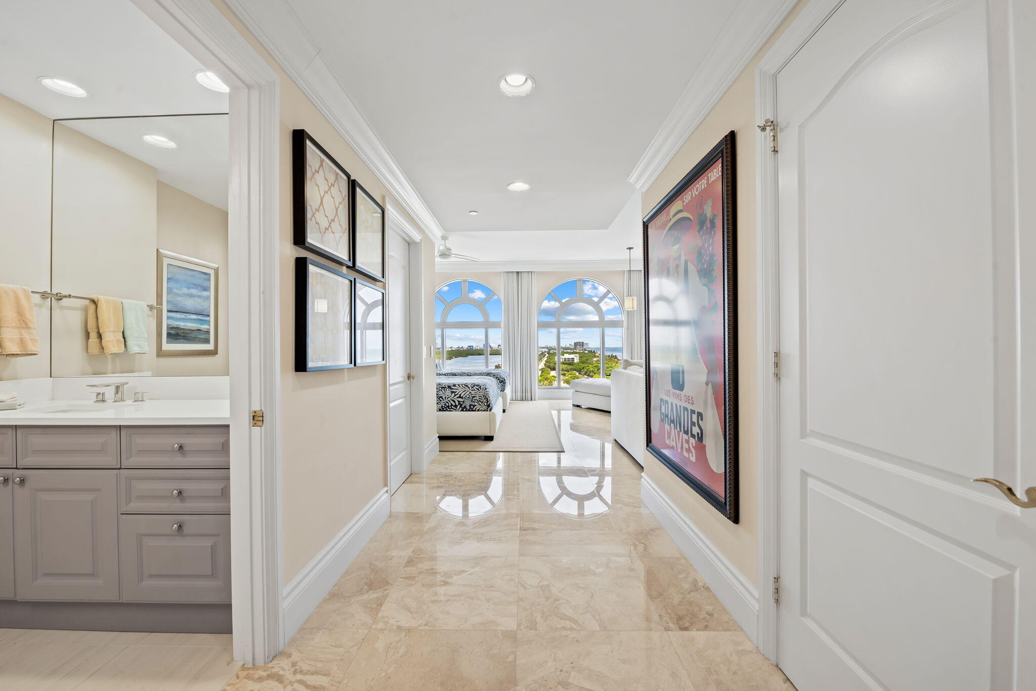 3501 N Ocean Drive Ph 7 Property Photo 34