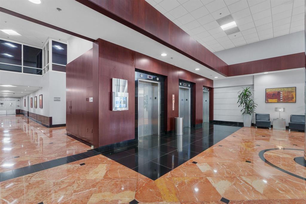2455 E Sunrise Boulevard 801 Property Photo 16
