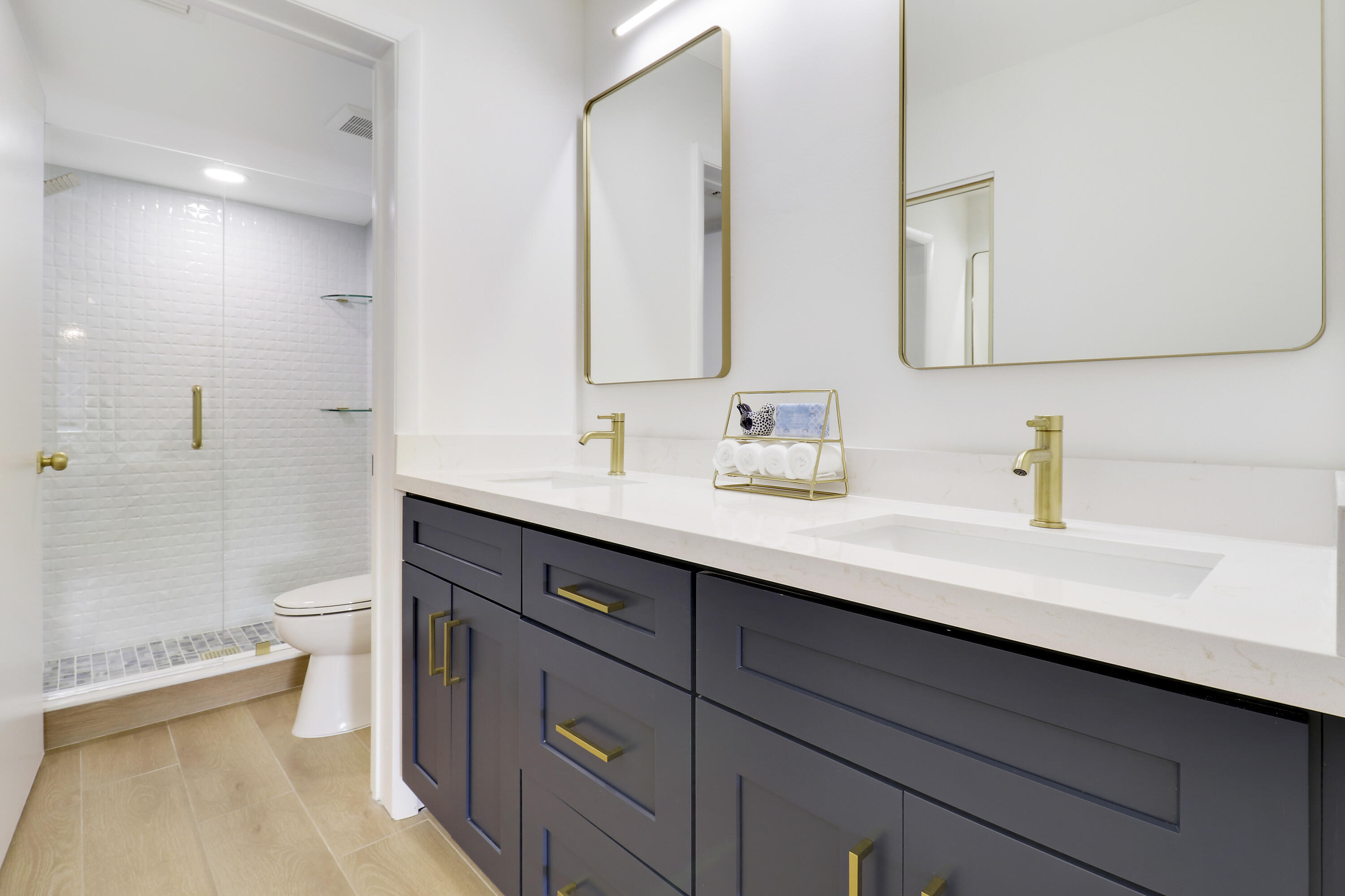 1001 Pinecrest Circle C Property Photo 16