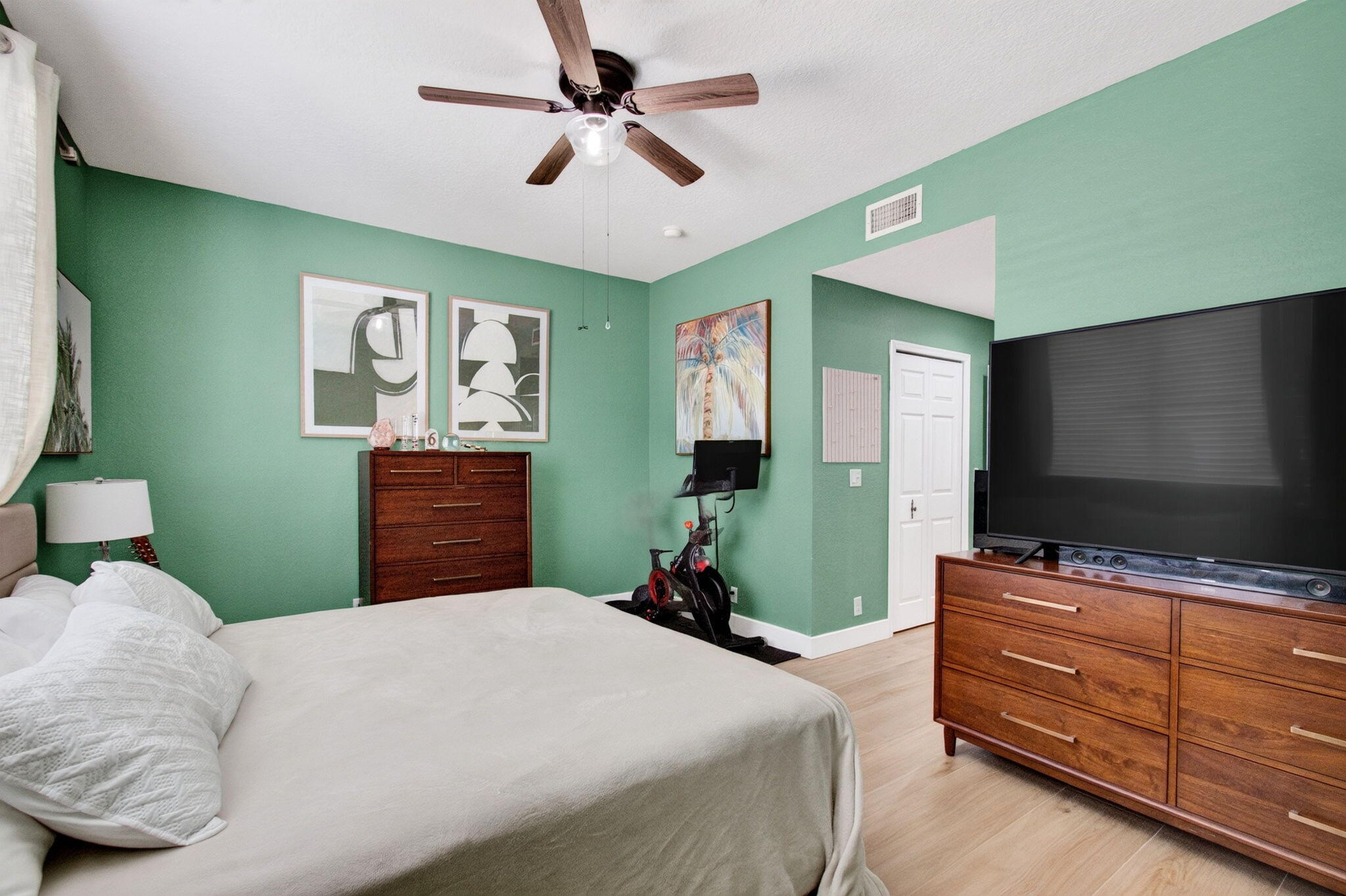 311 Bayfront Drive Property Photo 21