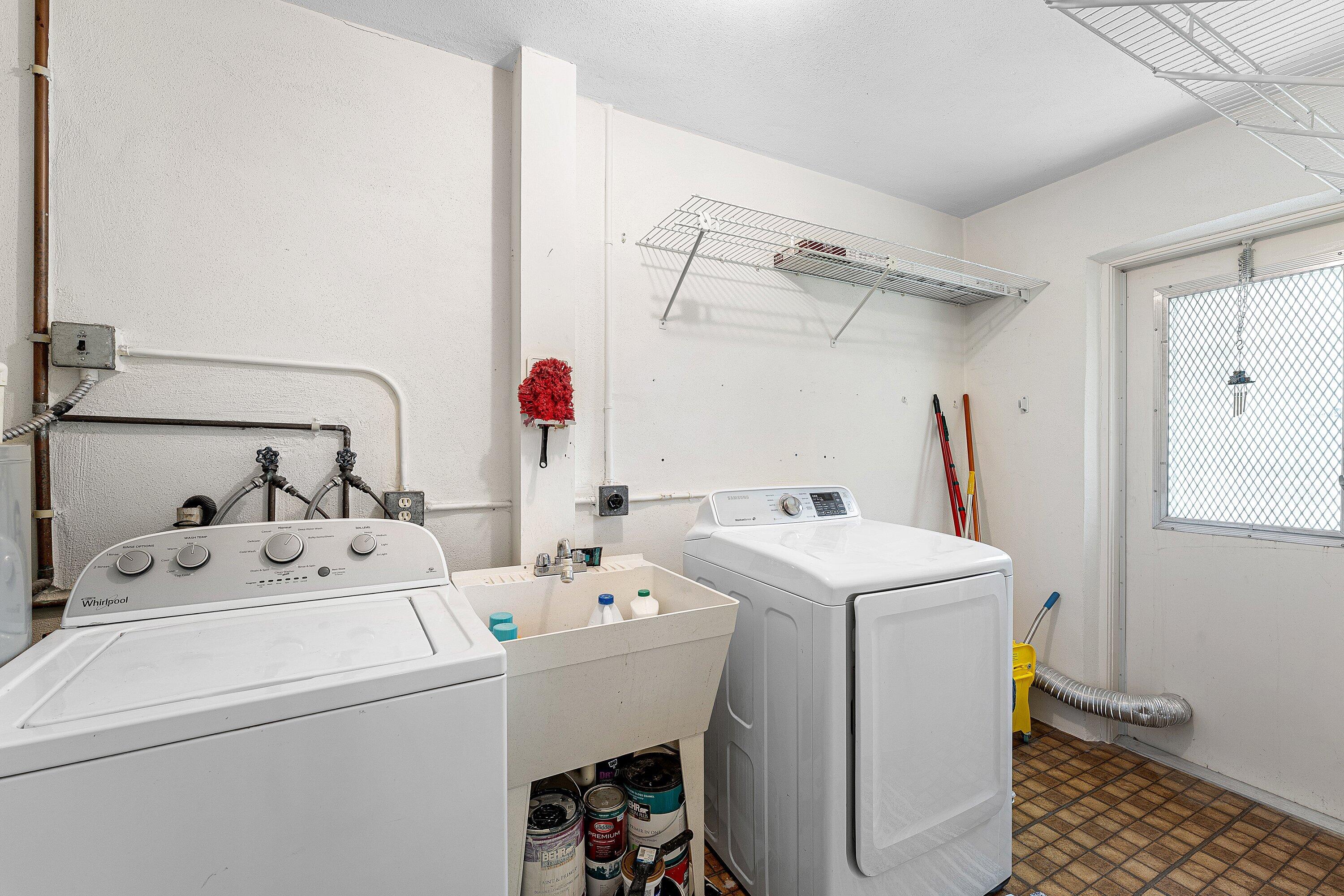 2638 Gately Drive E 125 Property Photo 18