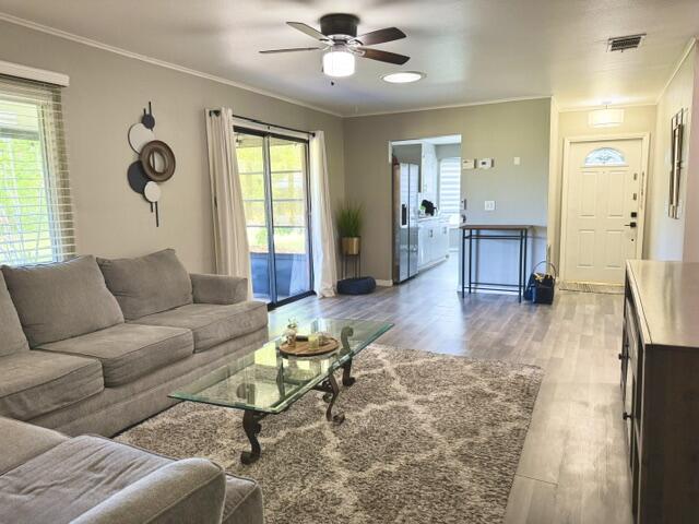 1478 Se Larkwood Circle Property Photo 10
