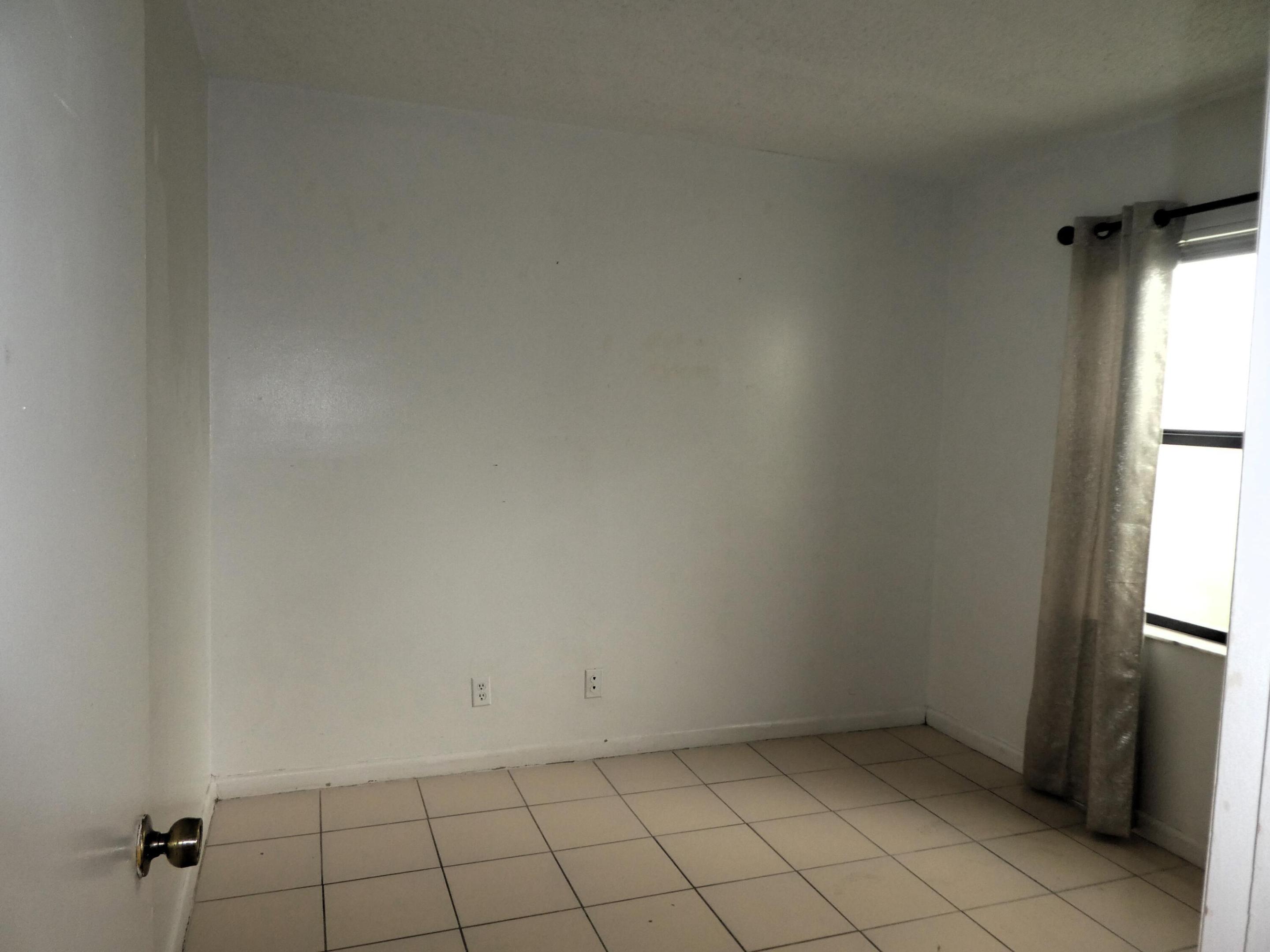 7149 Golf Colony Court 102 Property Photo 3