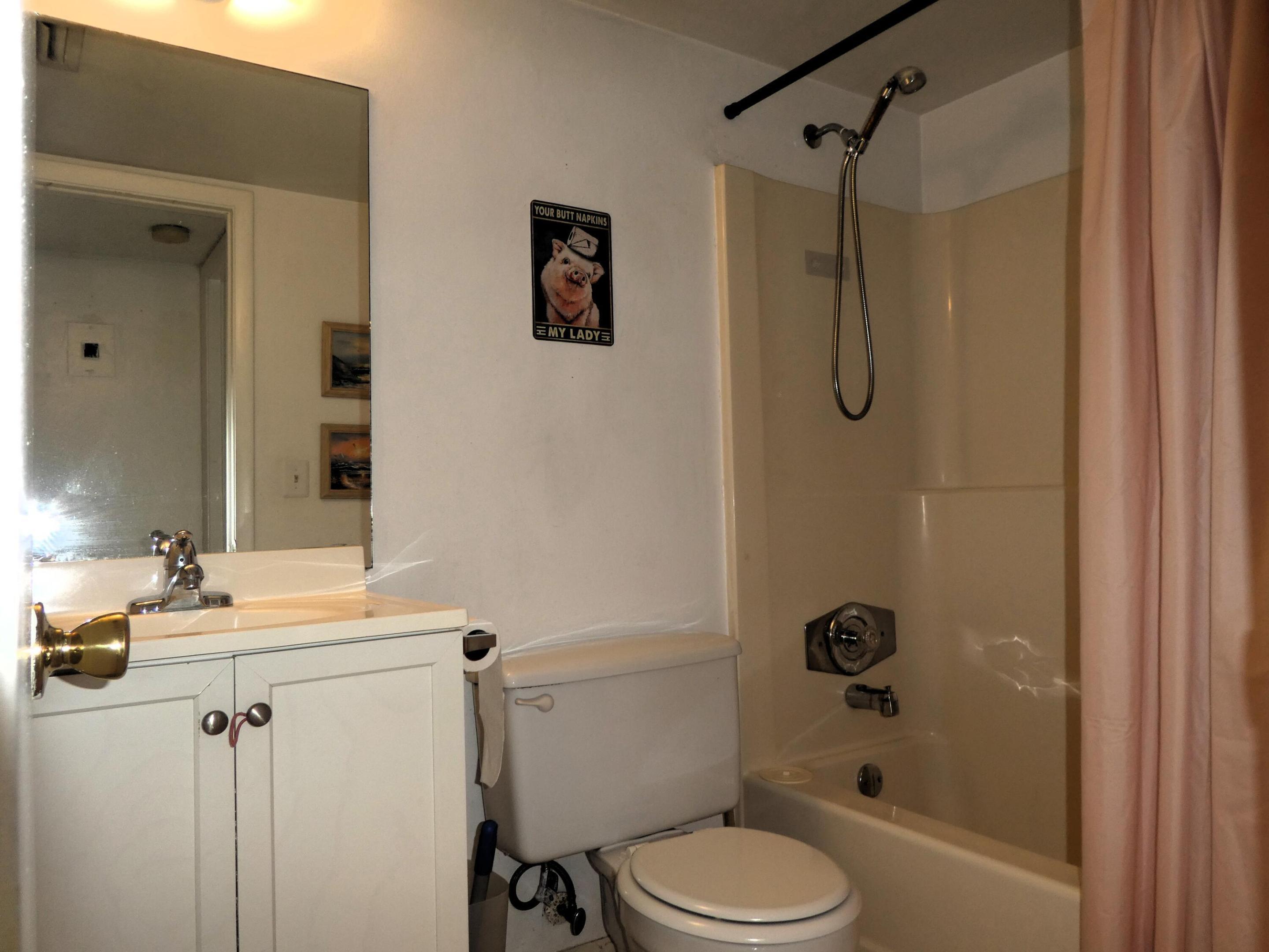 7149 Golf Colony Court 102 Property Photo 4