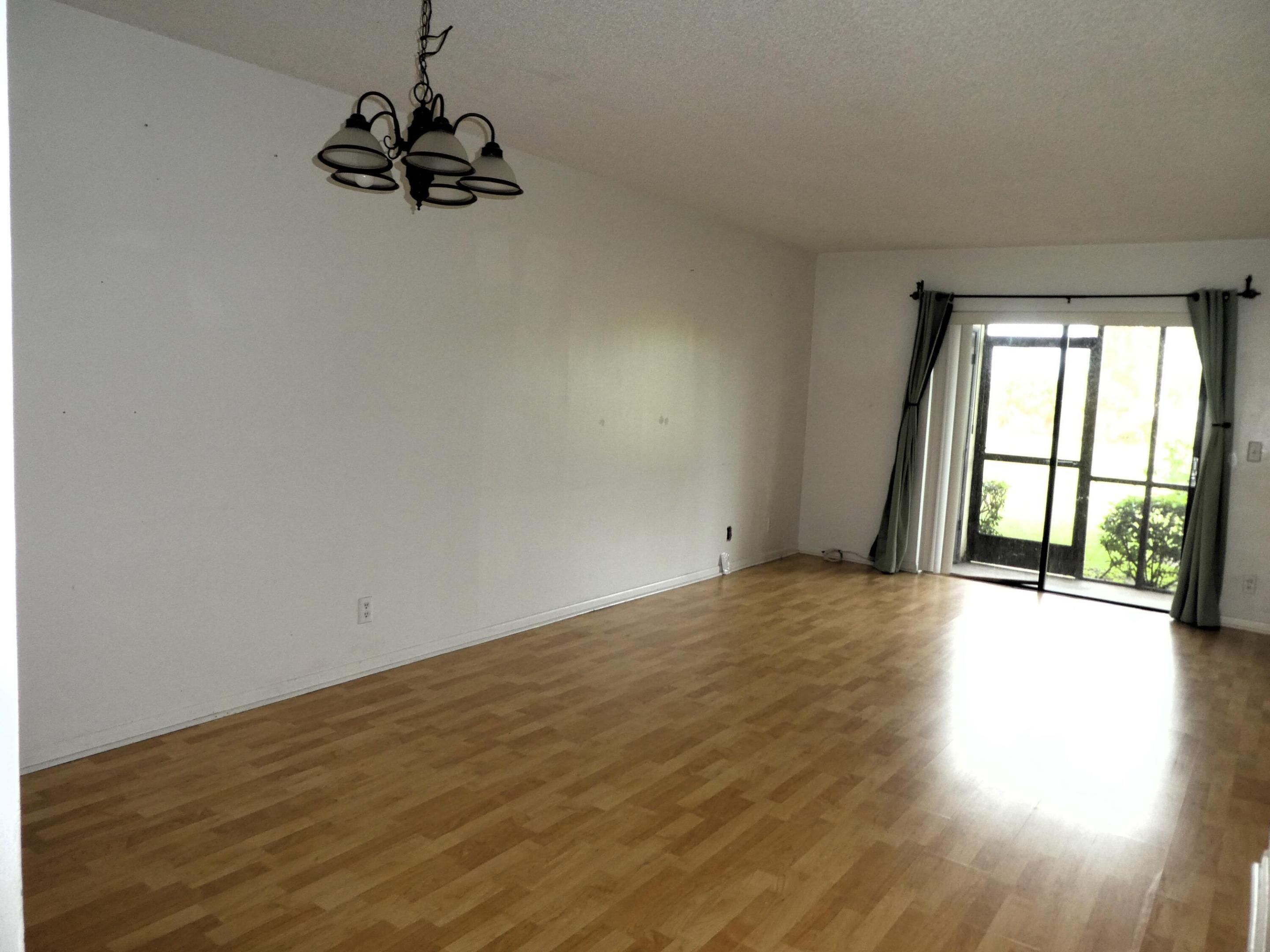 7149 Golf Colony Court 102 Property Photo 7