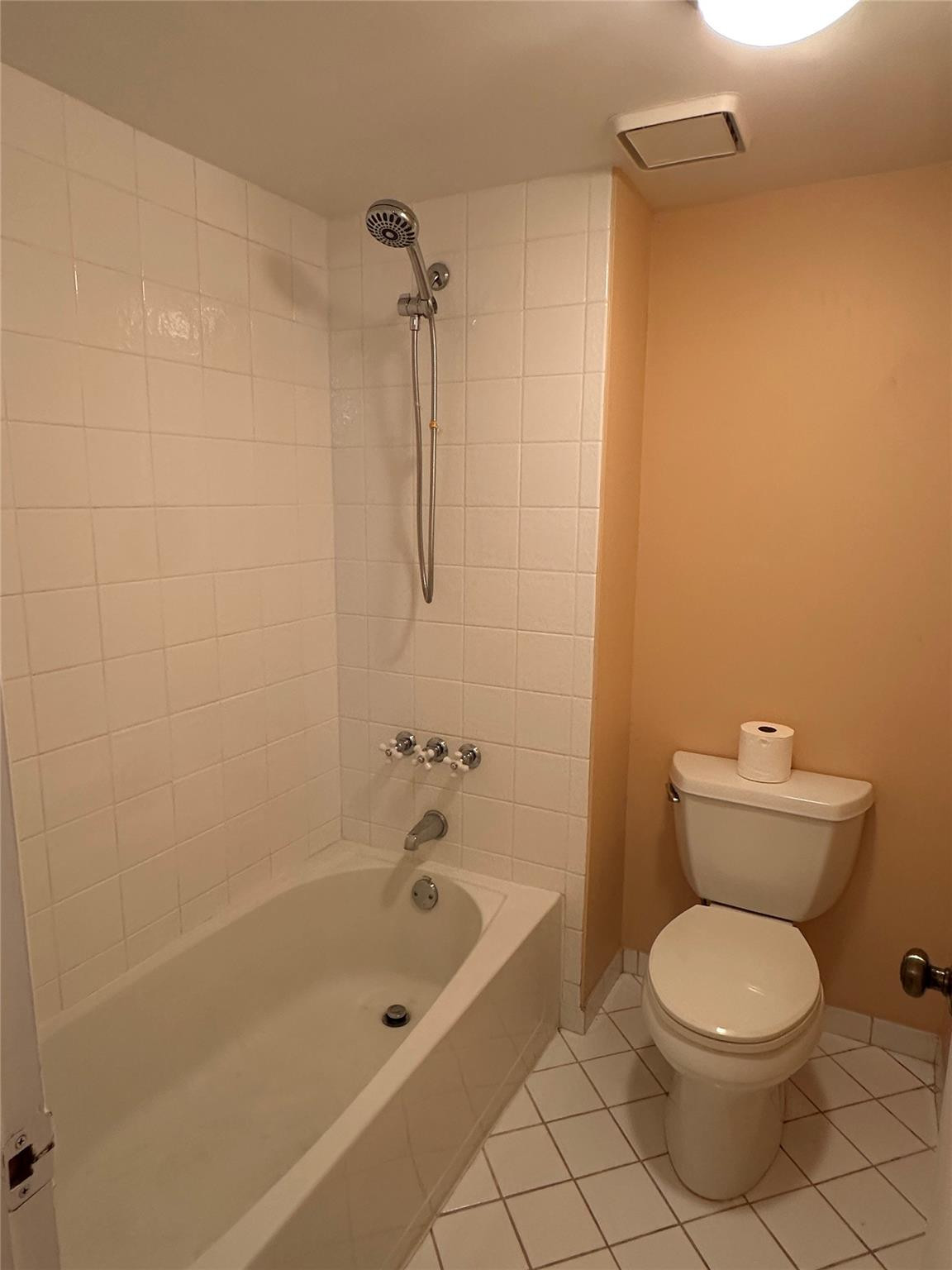 310 Racquet Club Road 103 Property Photo 11