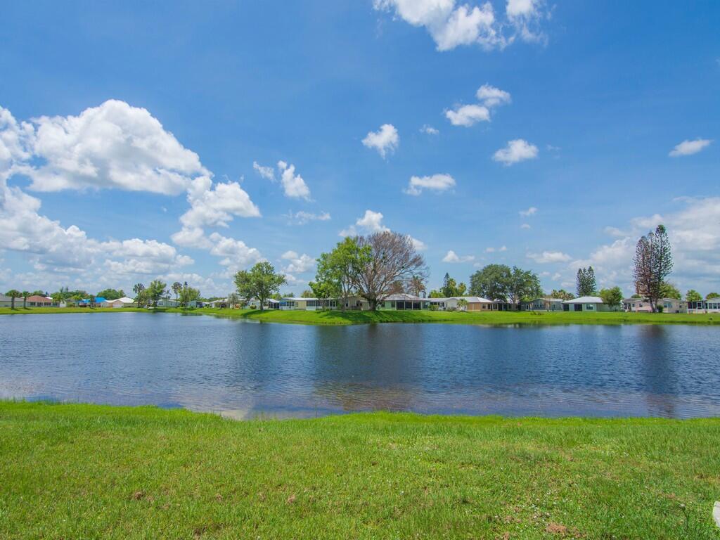 6704 Picante Circle Property Photo 8