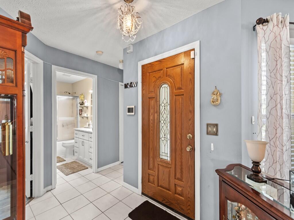 6704 Picante Circle Property Photo 27
