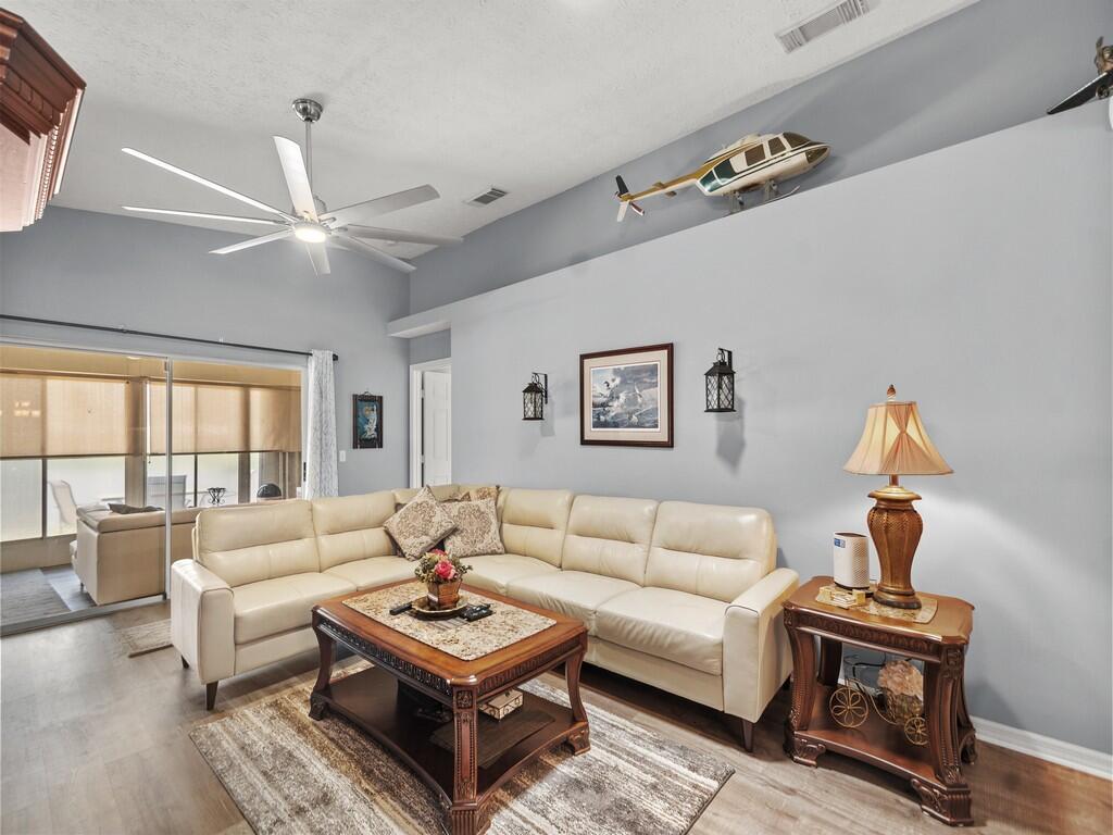 6704 Picante Circle Property Photo 32