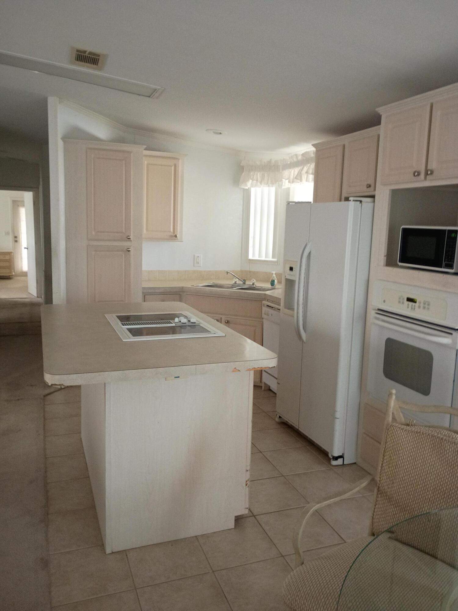 2080 Sw 85th Avenue Property Photo 7