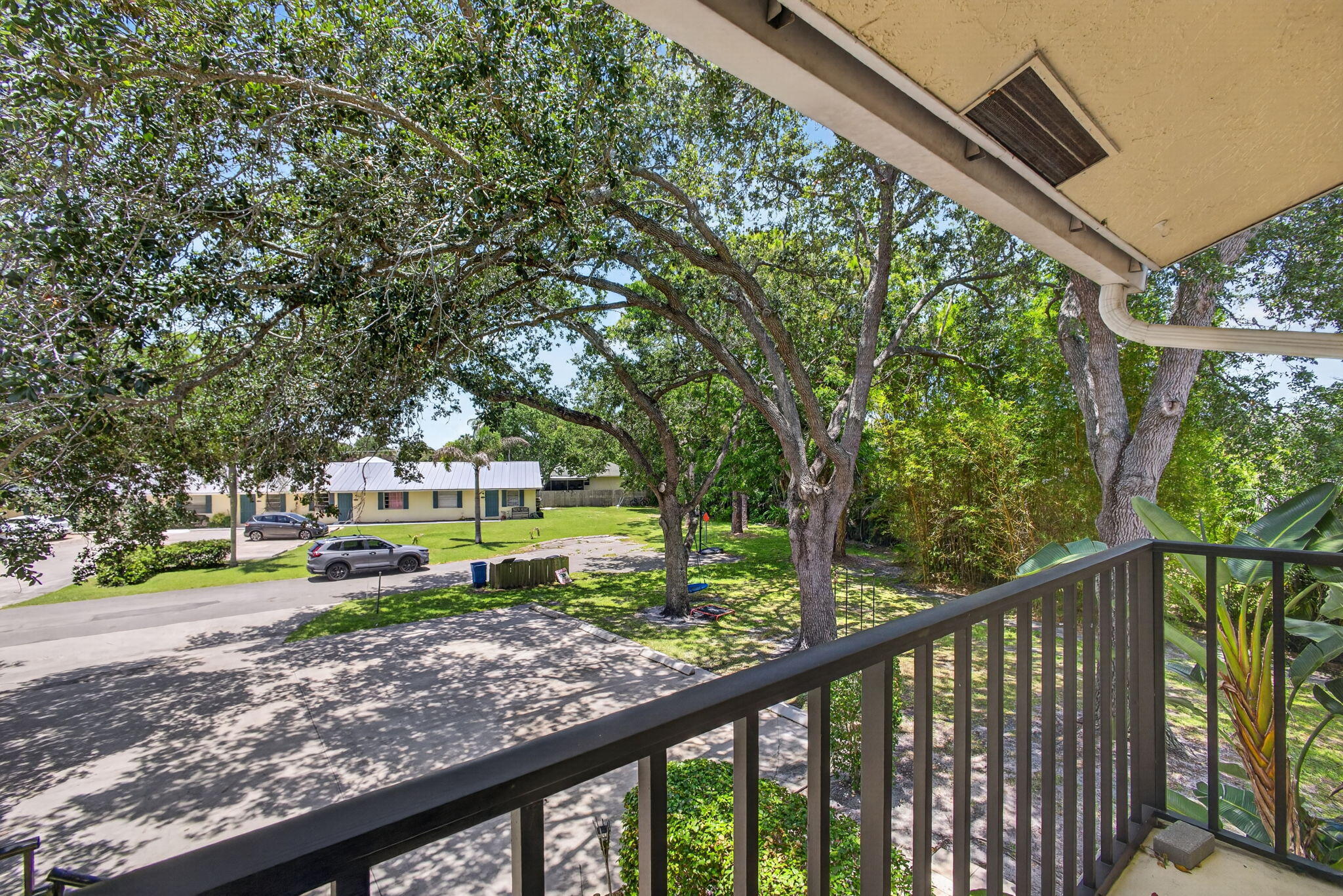 708 Sw Gardens Boulevard Property Photo 10