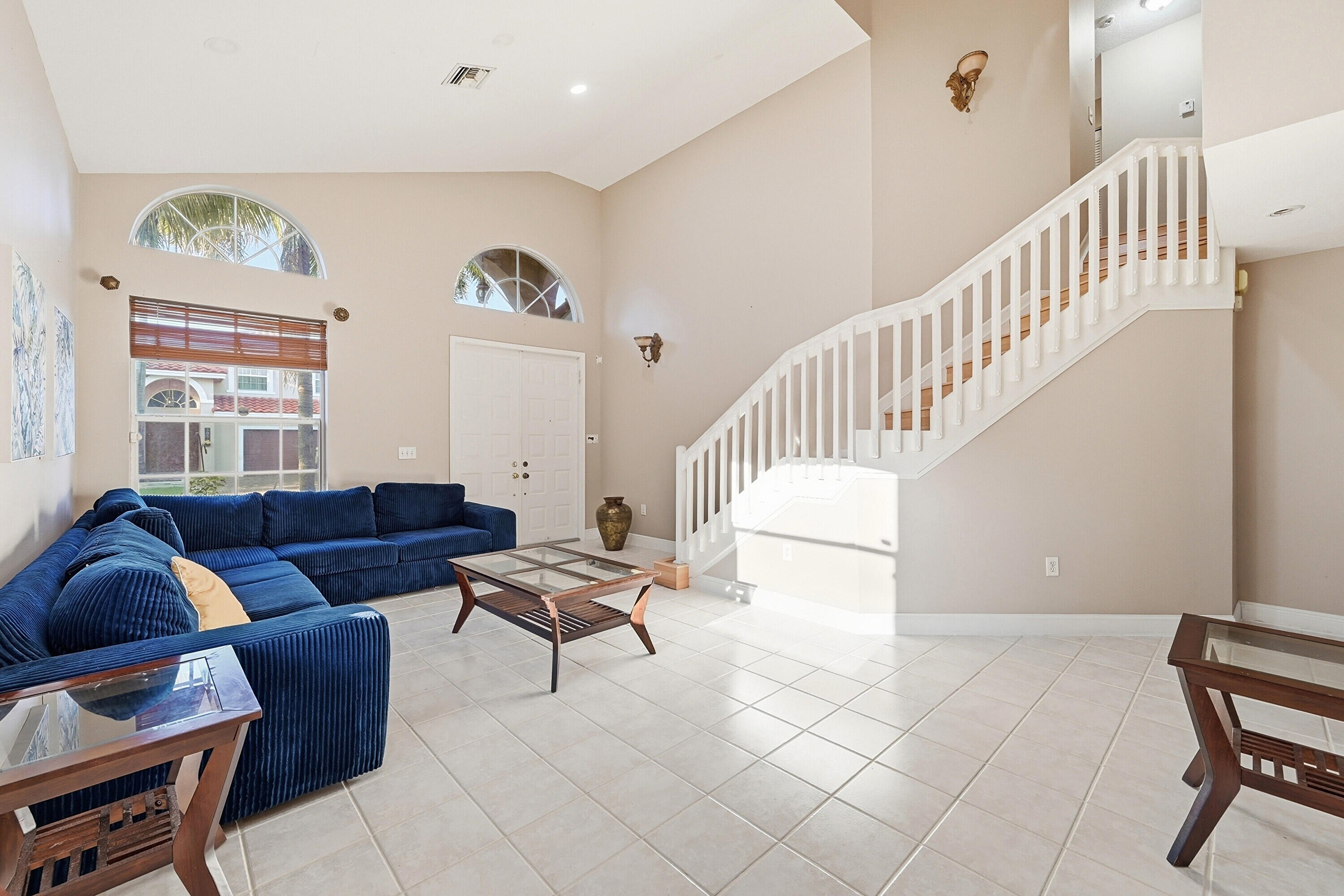 306 Nw 115th Way Property Photo 8