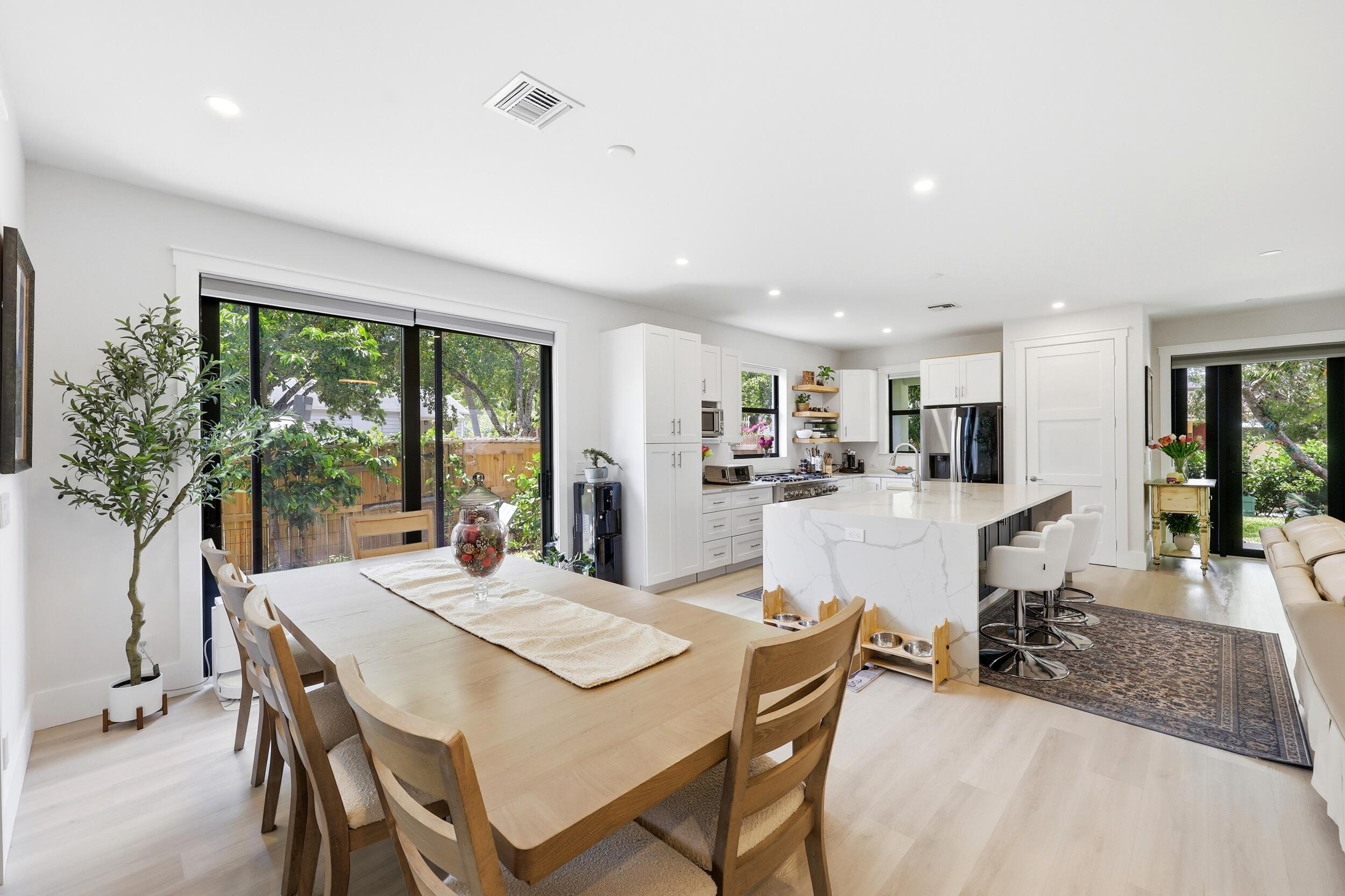 740 Winters Street Property Photo 10
