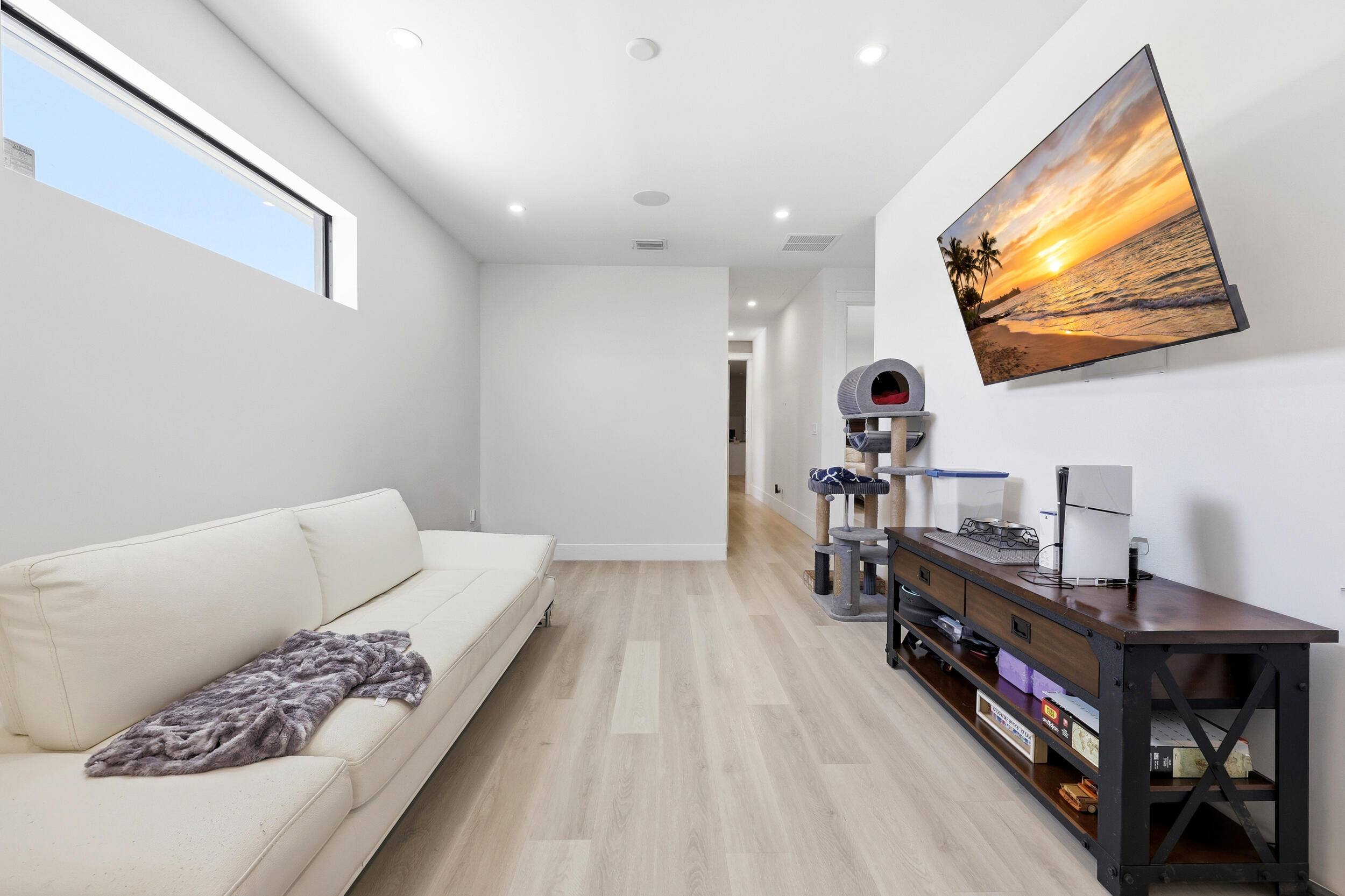 740 Winters Street Property Photo 16