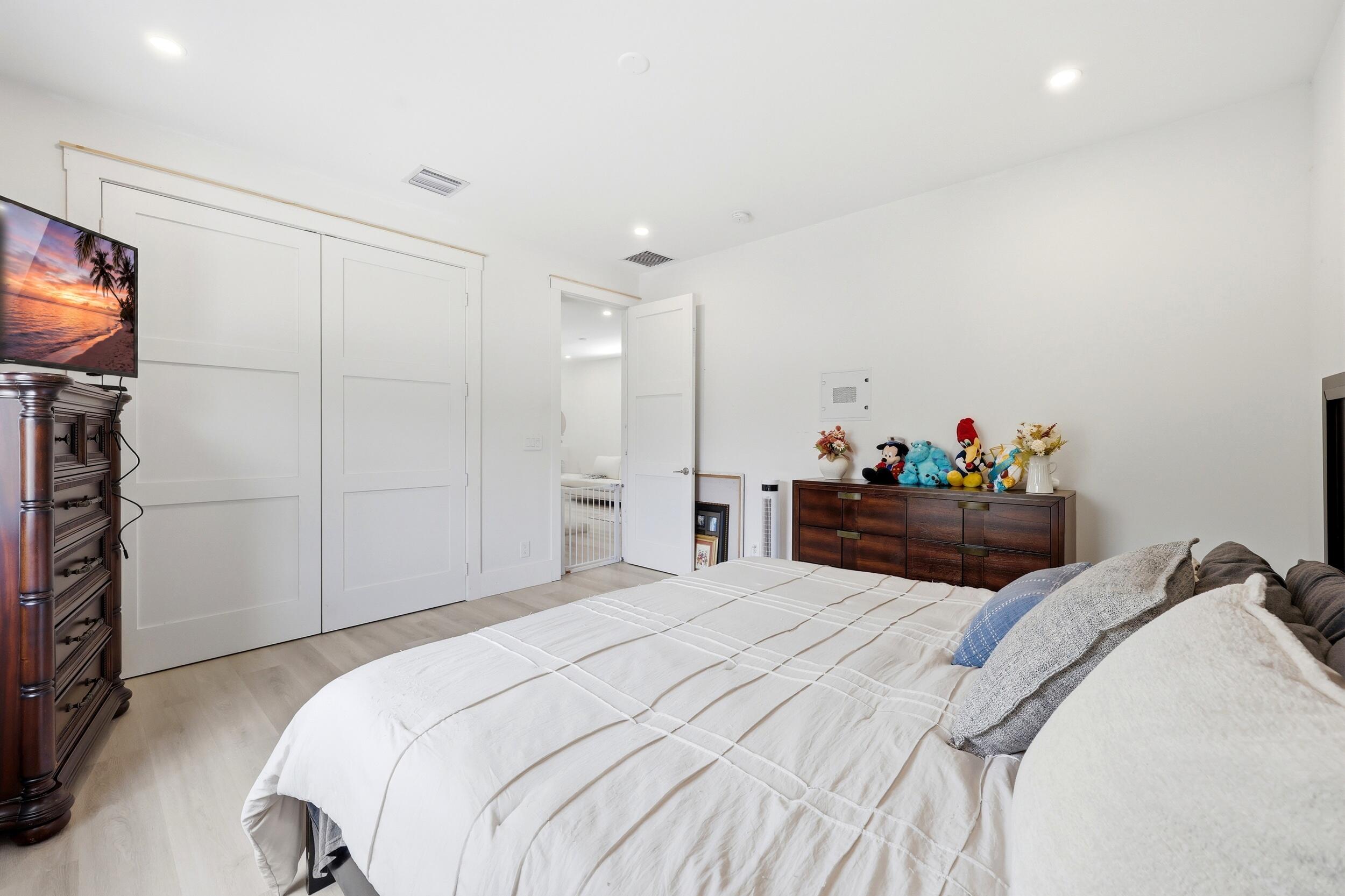 740 Winters Street Property Photo 26