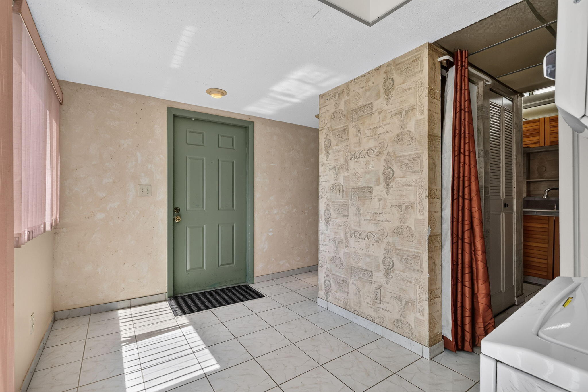 5884 Morningstar Circle 406 Property Photo 6