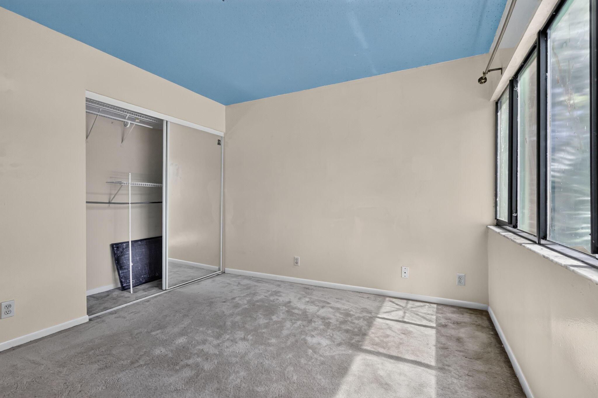 5884 Morningstar Circle 406 Property Photo 28