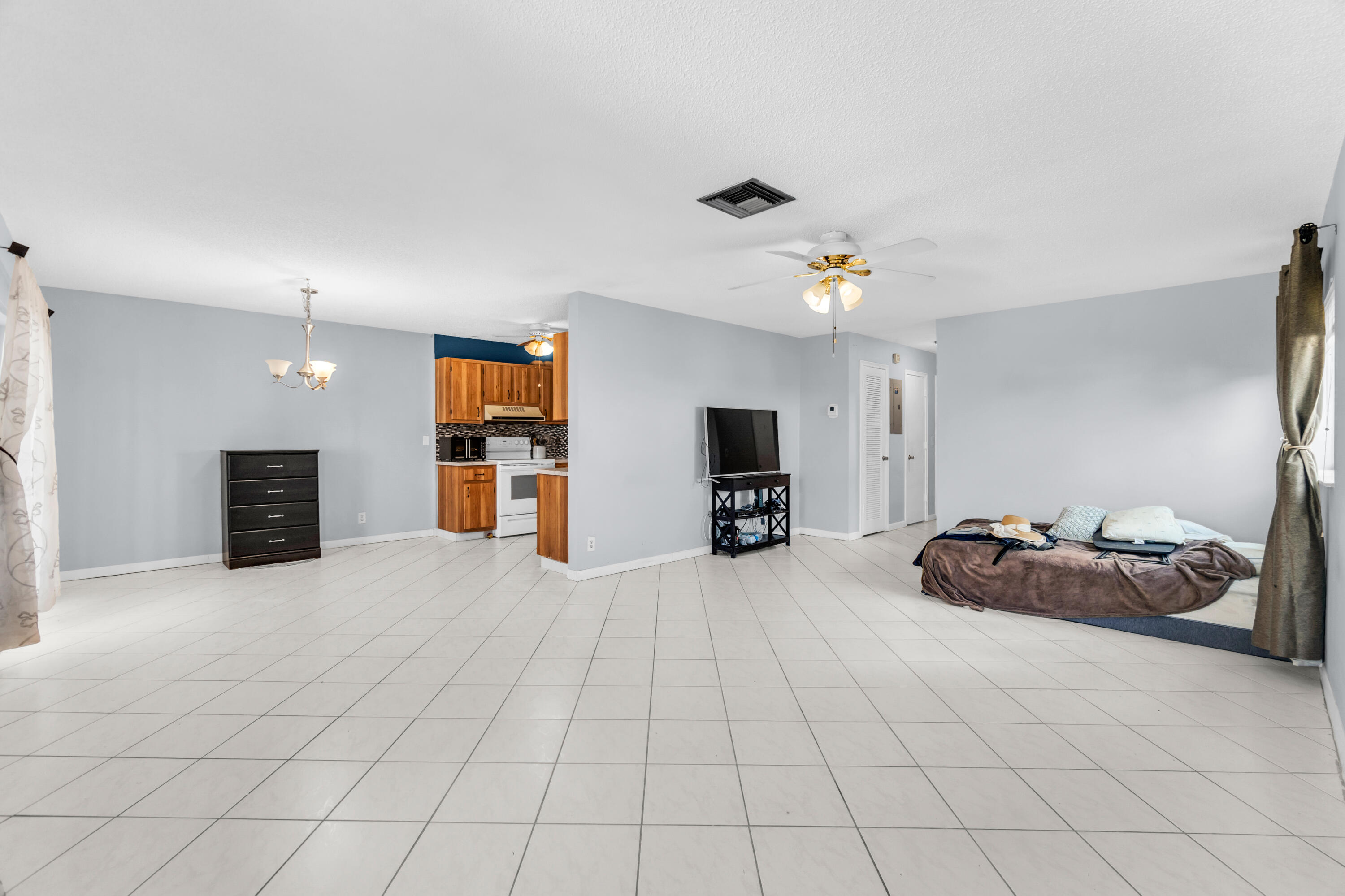 3360 Ne Rossi Court Ne Property Photo 24