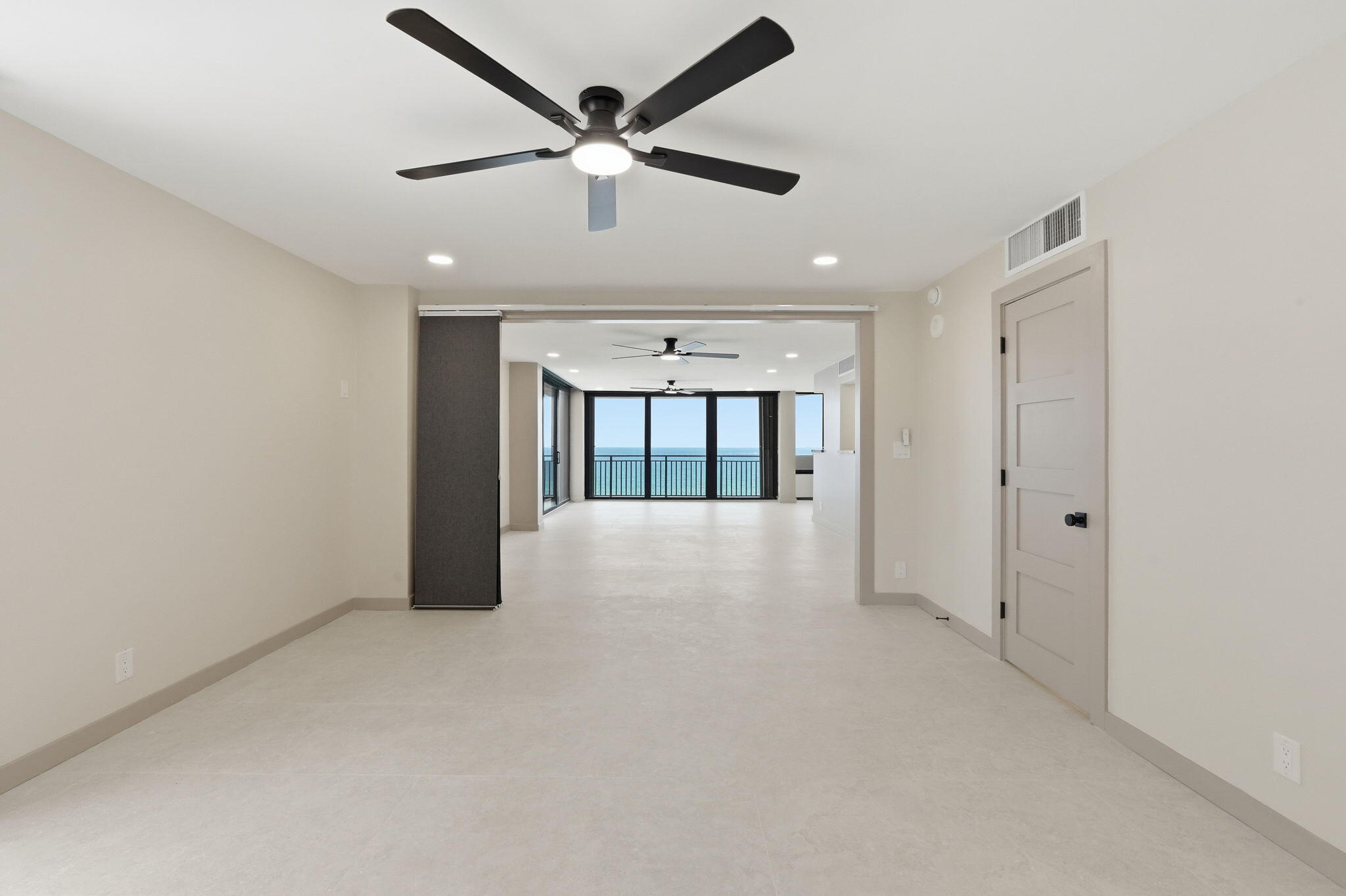 5460 N Ocean Drive 6a Property Photo 25
