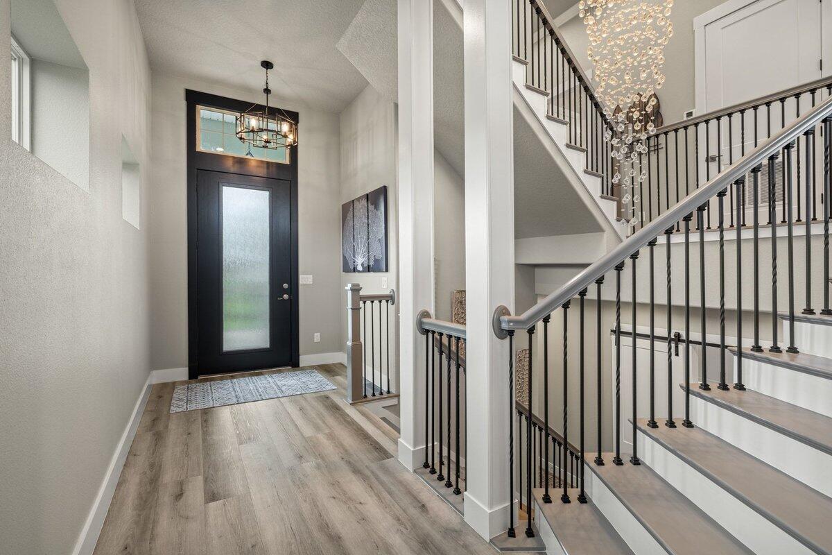 18 Spinaker Circle Property Photo 9