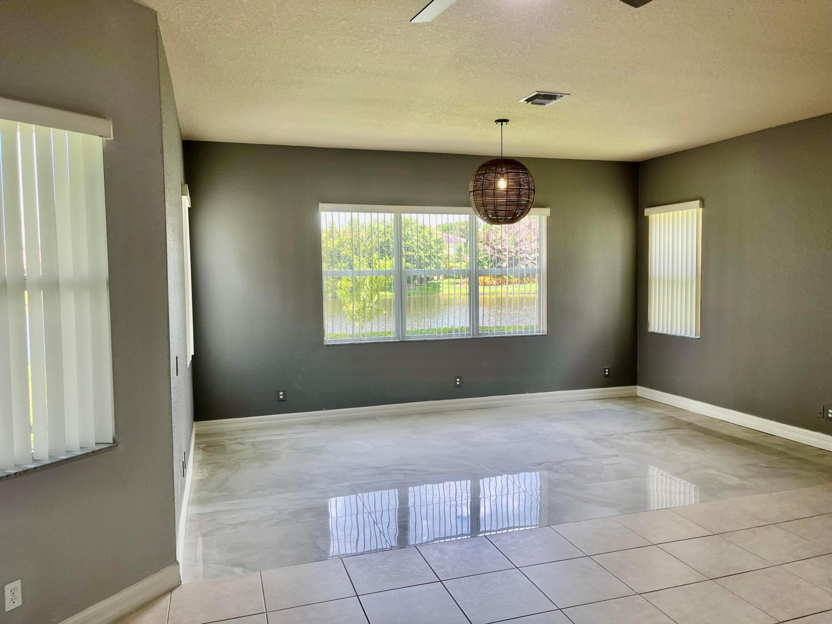 5579 55th Avenue Property Photo 14