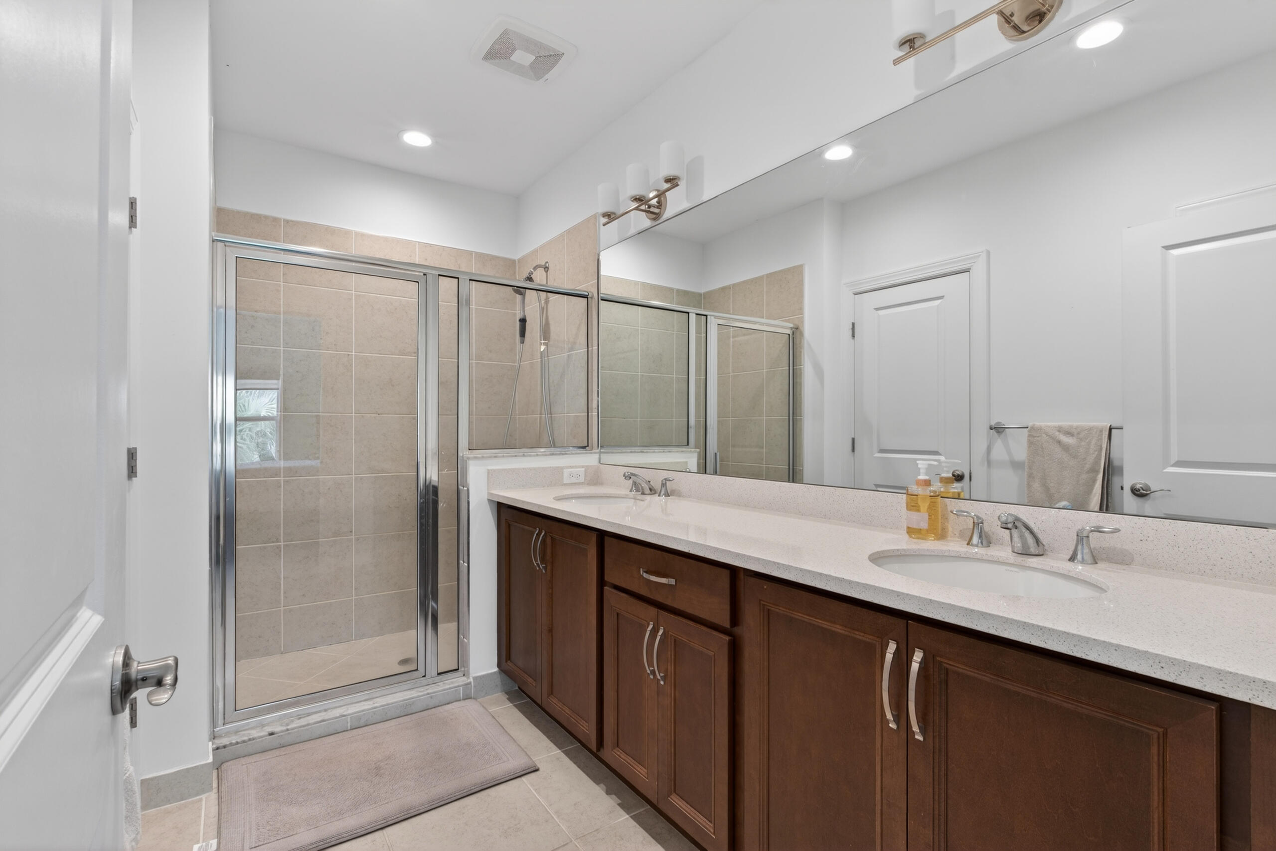 1823 Sandpiper Pointe Place Property Photo 32
