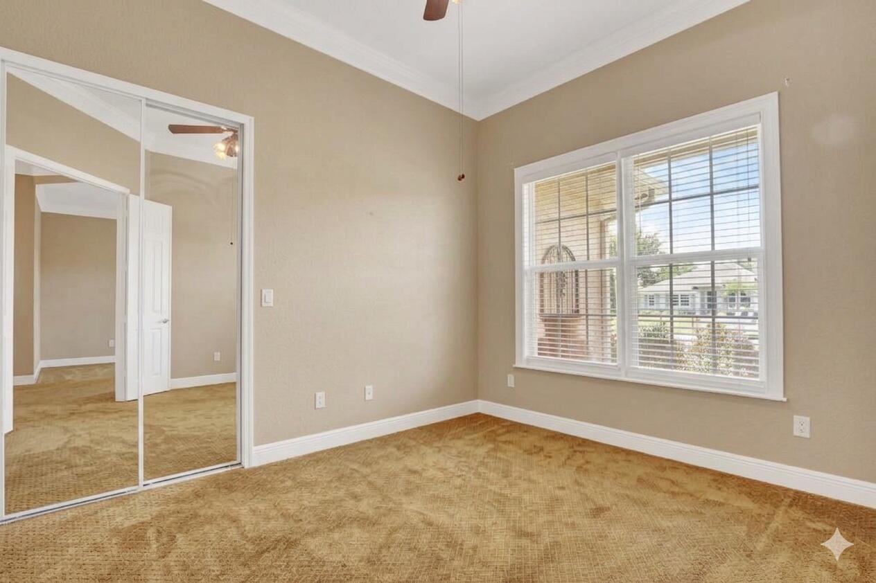 2043 Se Bisbee Street Property Photo 45