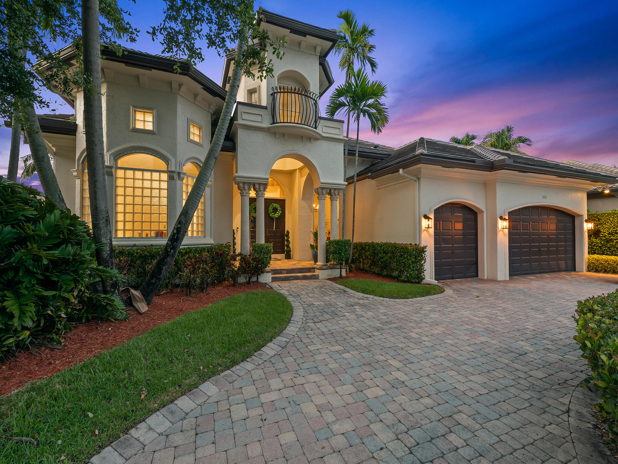 10787 Blue Palm Street Property Photo 1