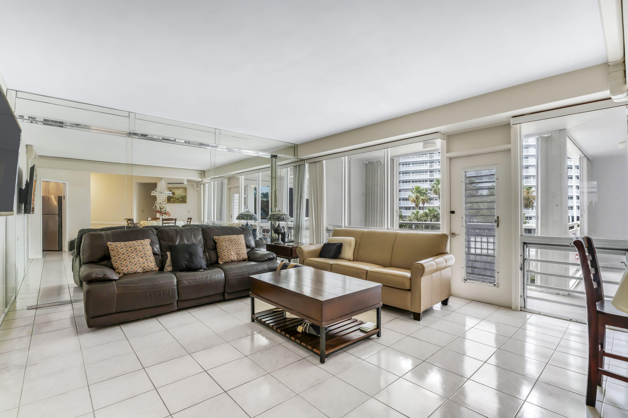 1920 S Ocean Drive 306 Property Photo 8