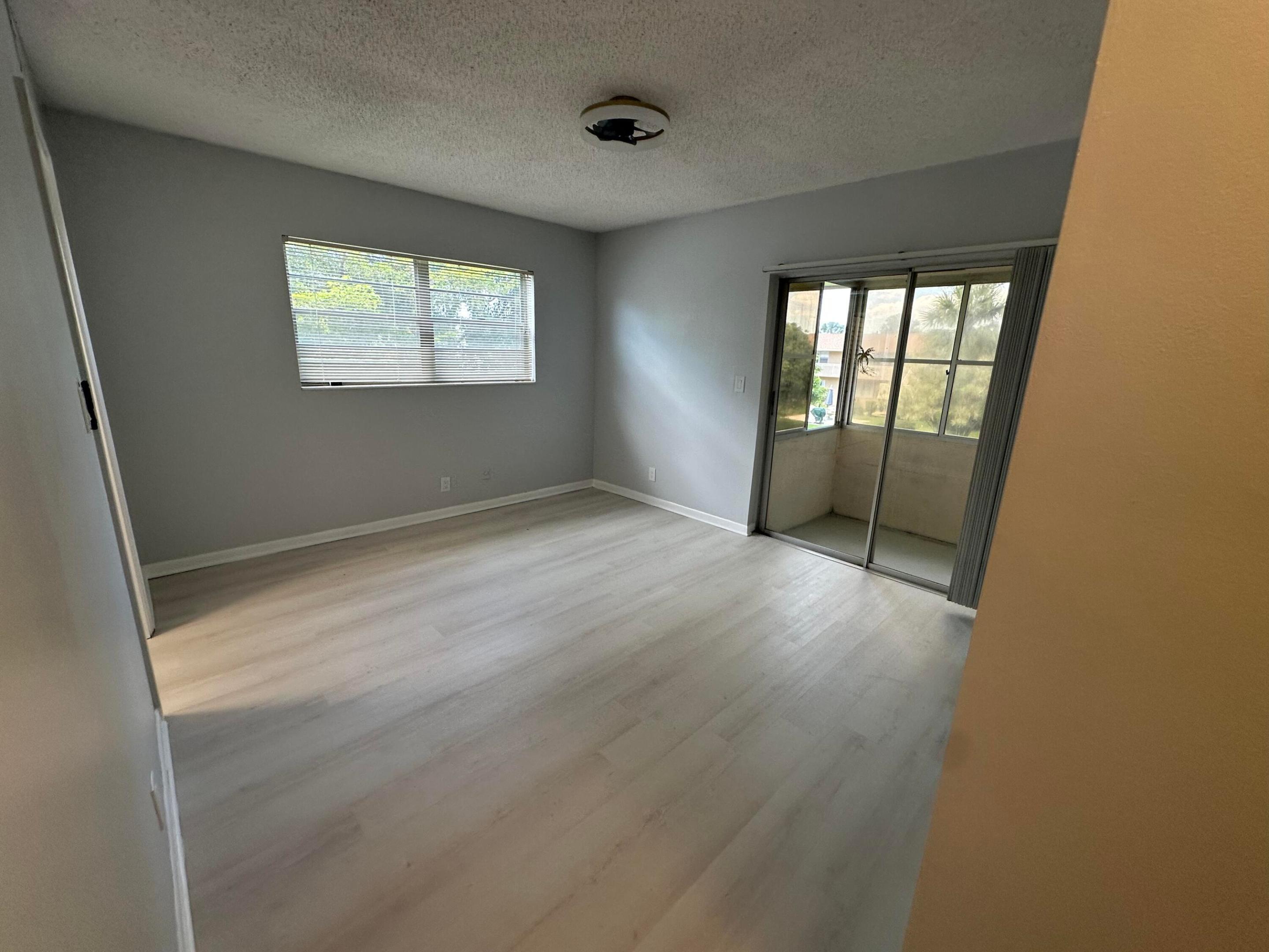21 Salisbury A Property Photo 5
